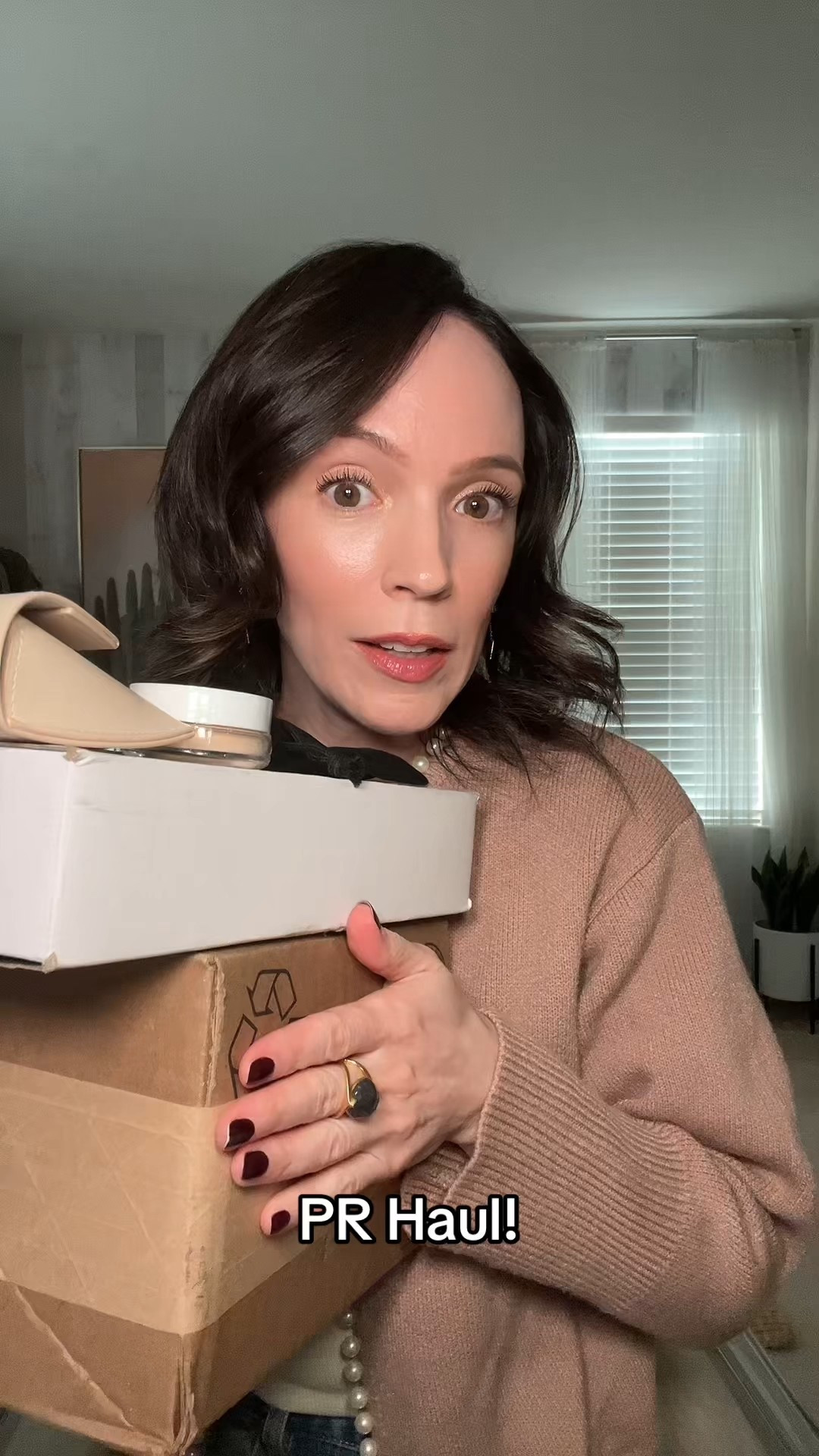PR Haul 


#LTKBeauty #LTKOver40