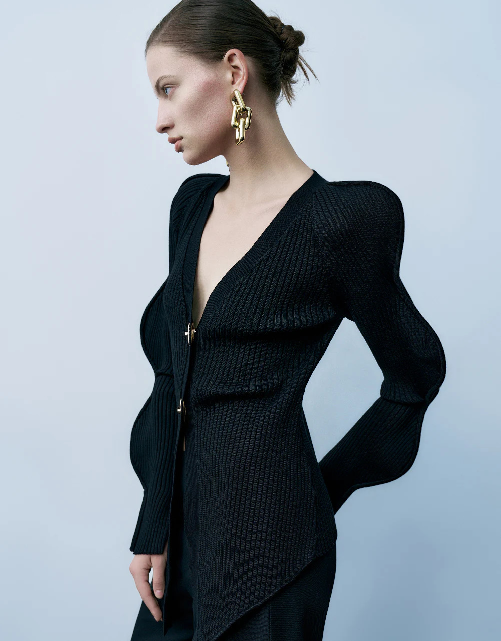 Skinny V-Neck Knitted Cardigan | Urban Revivo