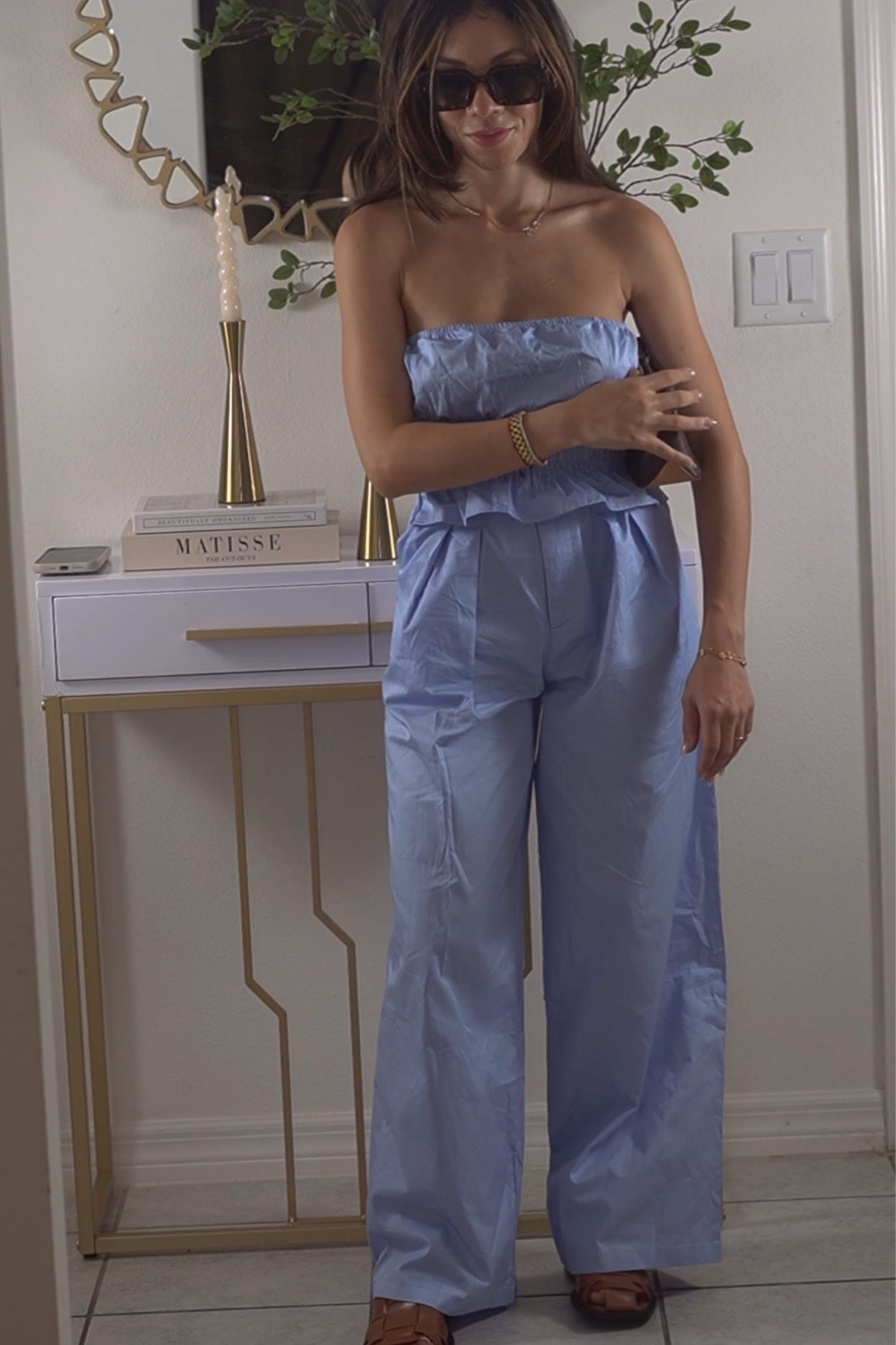 Este set está ahora mismo en SHEIN por solo $10 🫠🫠 eso si sentí que corre un poco más grande pedí XS y me quedó un poco largo pero las que sean más altas que yo no tendrán problema 😌🙌🏼
Comenta LINK y te envío la información 
#sheinofficial #sheinoutfits #outfitideas #affordablefashion #affordableoutfits