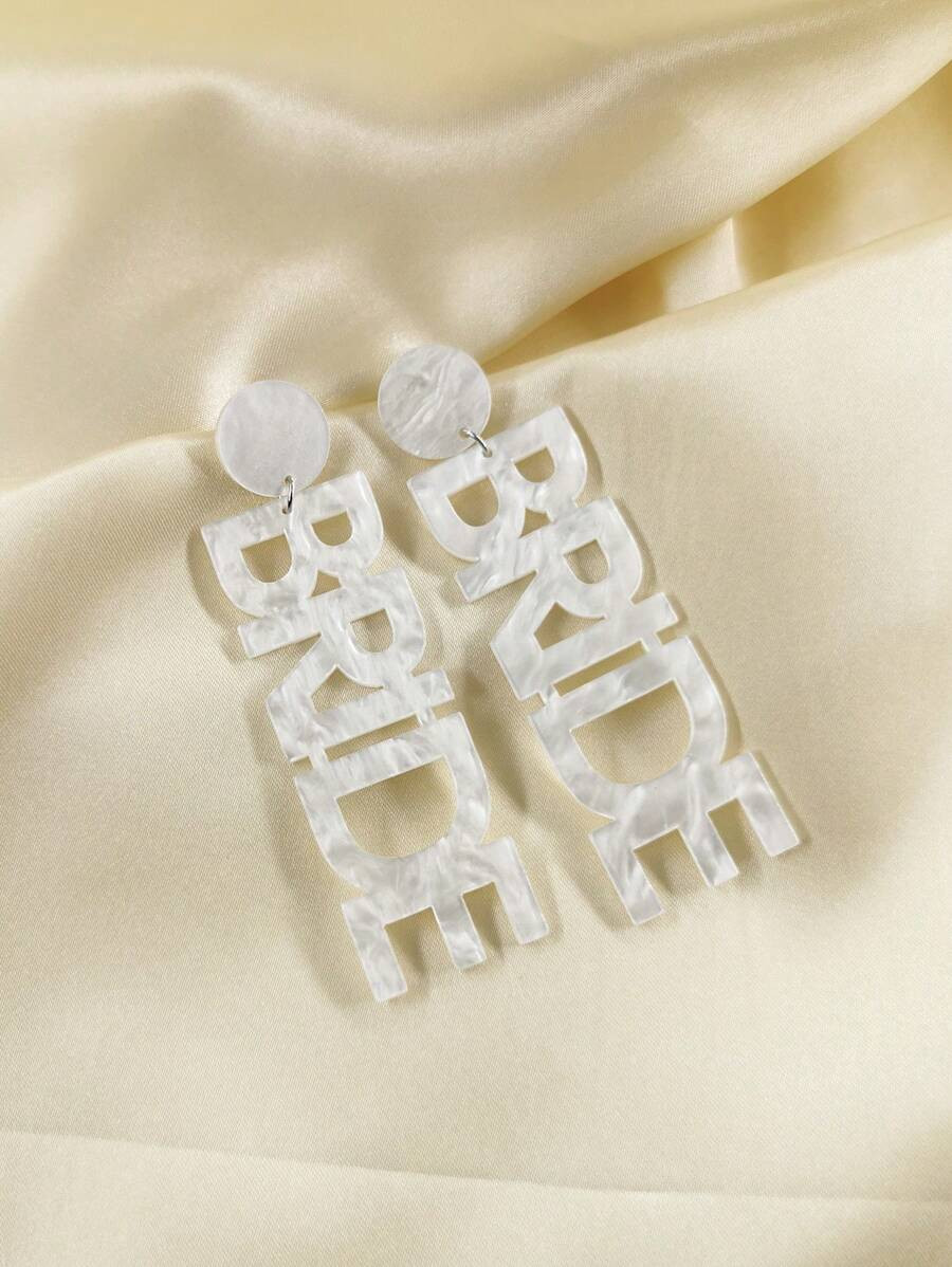 1pair Personalized Acrylic Letter Pendant Bride Earrings, Wedding Gift | SHEIN