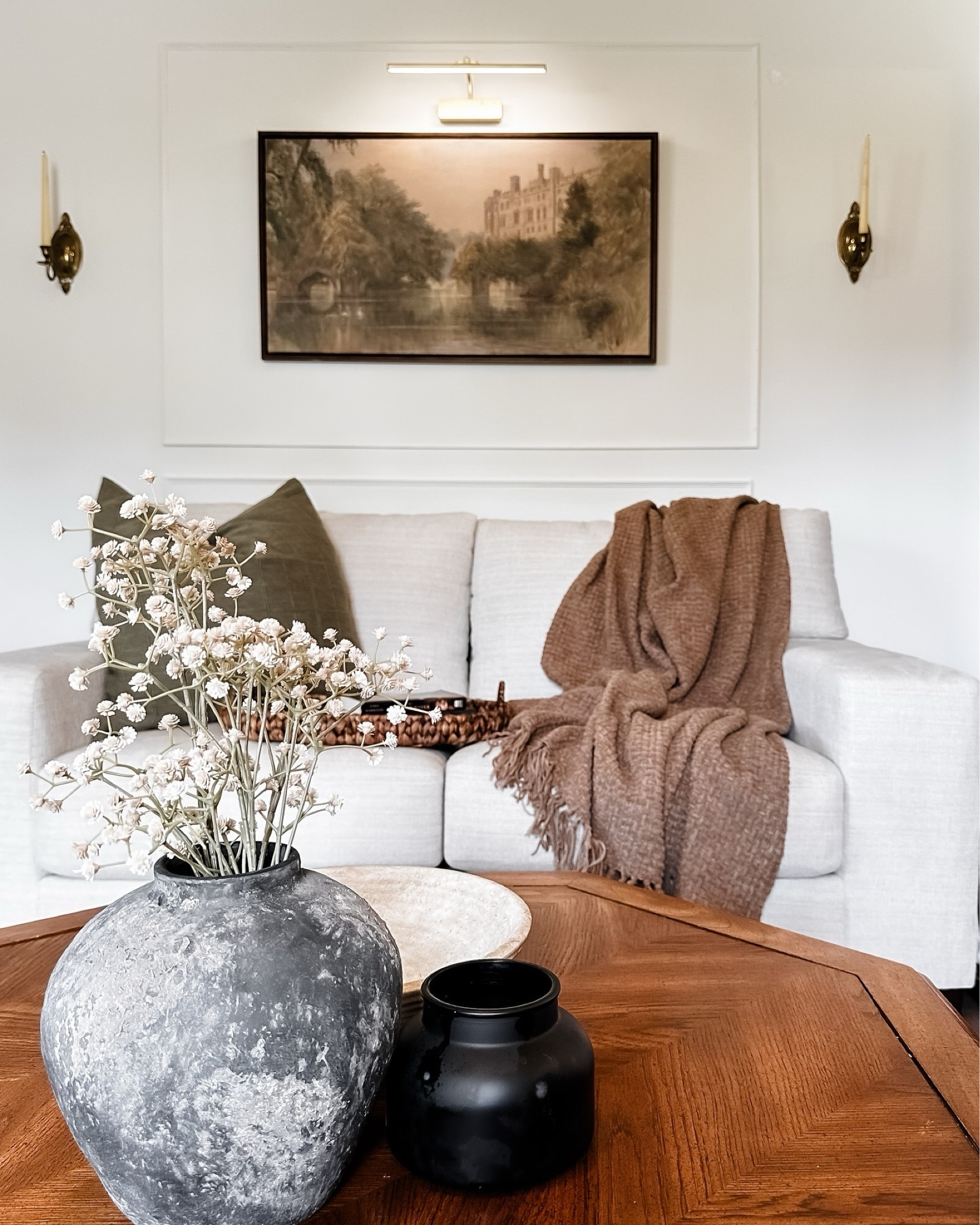 LOVE my reading book transformation. Shop it here!

#LTKHome