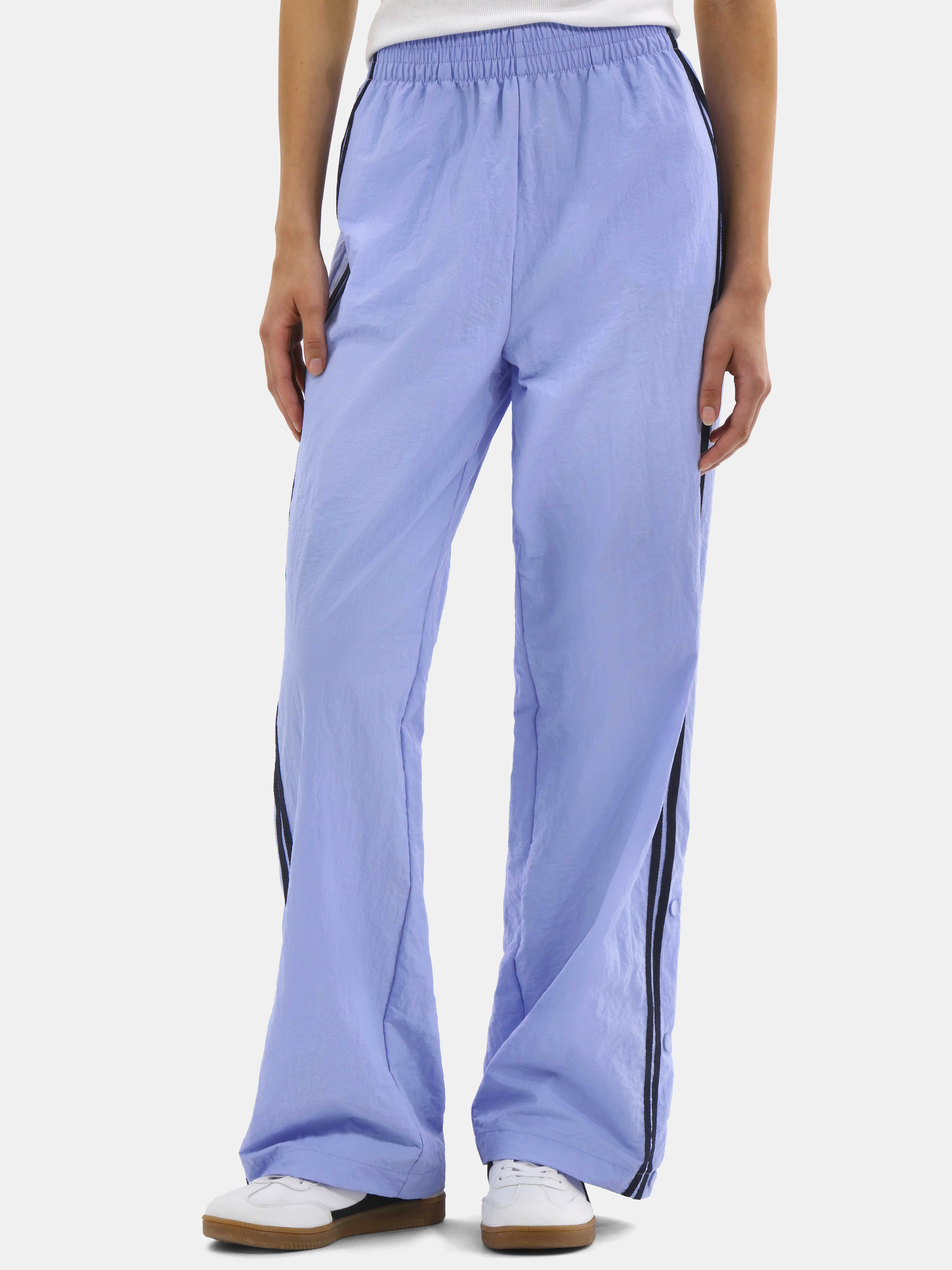 No Boundaries Track Pants, 31'' Inseam, Women's | Walmart (US)