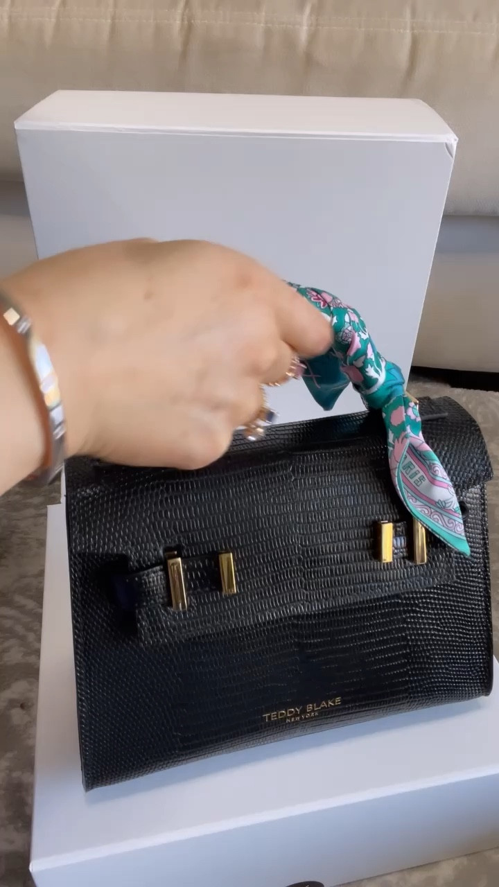 Which one is your favorite? #teddyblake #luxuryhandbags 
