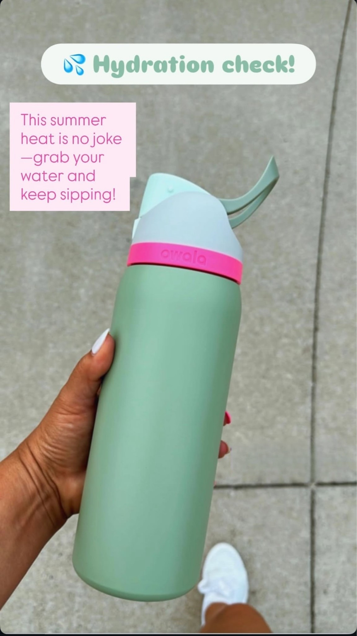 POV: me convincing myself I absolutely needed another cute water bottle because hydration feels more motivating when it matches the vibe 😂 Owala girlies… I get it now 💦✨ 

#OwalaObsessed #AmazonFinds #LTKStyle #WaterBottleAddict #DailyEssentials

#LTKdayinmylife #LTKmomlife #LTKootd