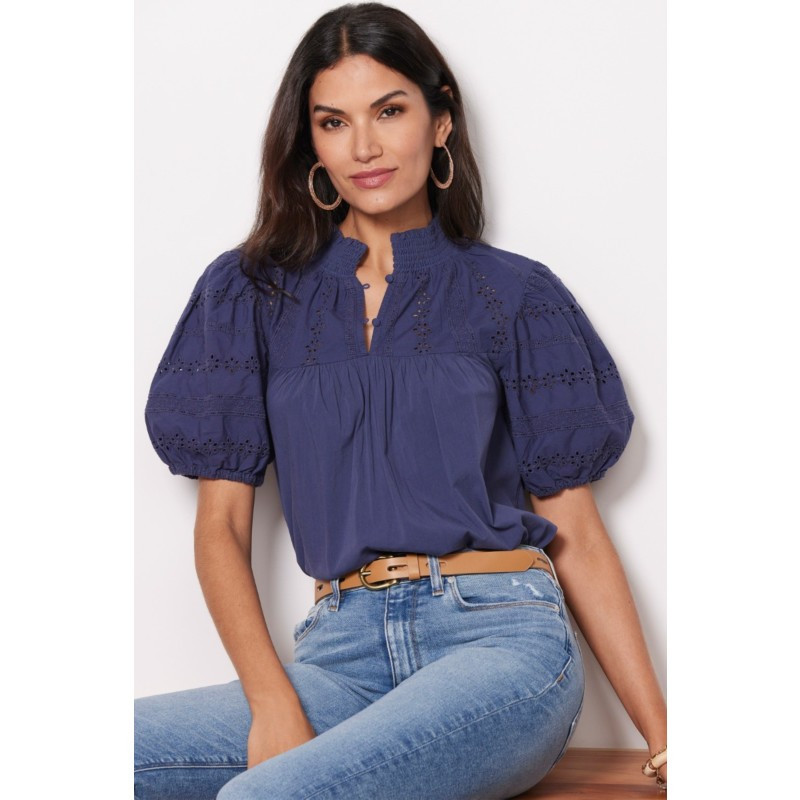 RED HAUTE Eyelet Puff Sleeve Top | EVEREVE | Evereve