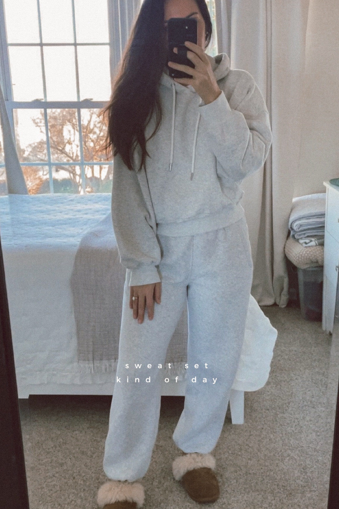 hoodie & joggers sweat set 🤍 
color light grey 
size: M top S bottom 

#LTKstyletip