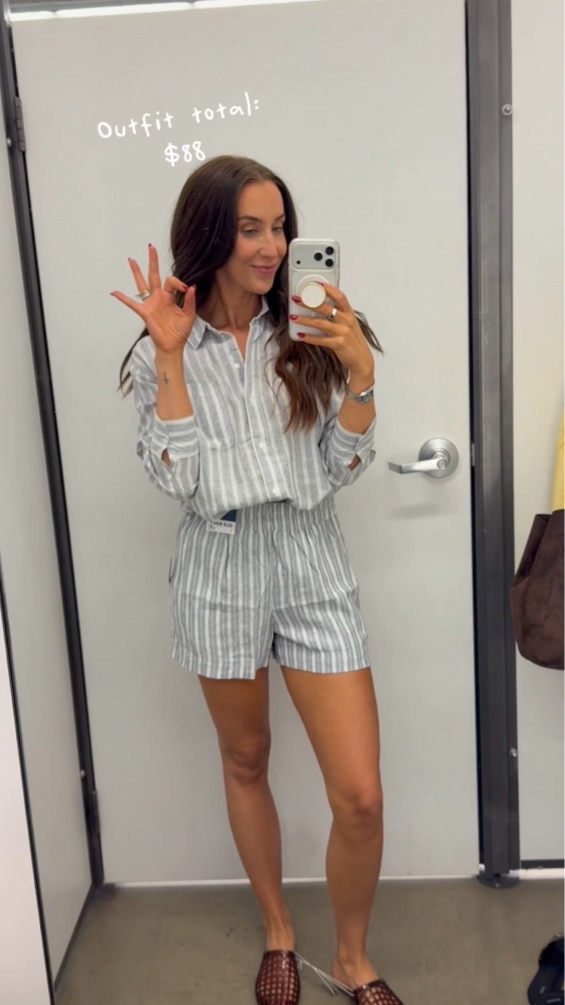 cutie linen set from Old Navy!

Top: S
Shorts: S

#LTKootd #LTKmomlife #LTKSaleAlert