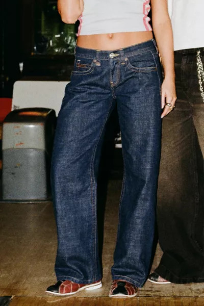 BDG Kayla Low-Rise Jean | Urban Outfitters (US and RoW)