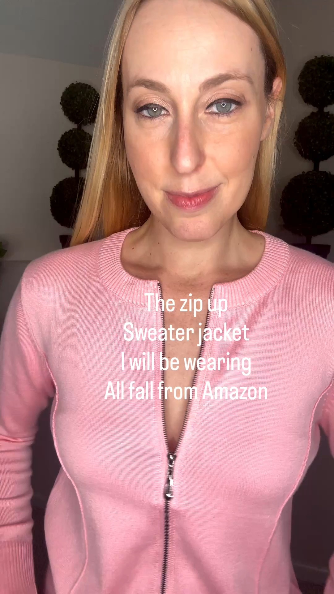 I found such a cute and cozy zip up sweater that can be worn as a jacket or a top 💞🤎 

It is perfect for fall and comes in other colors 
Fits true to size