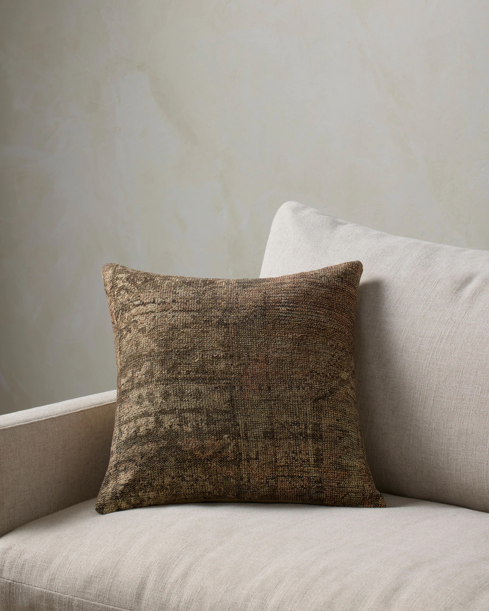 Kinjal Pillow | Joon Loloi | Joon Loloi