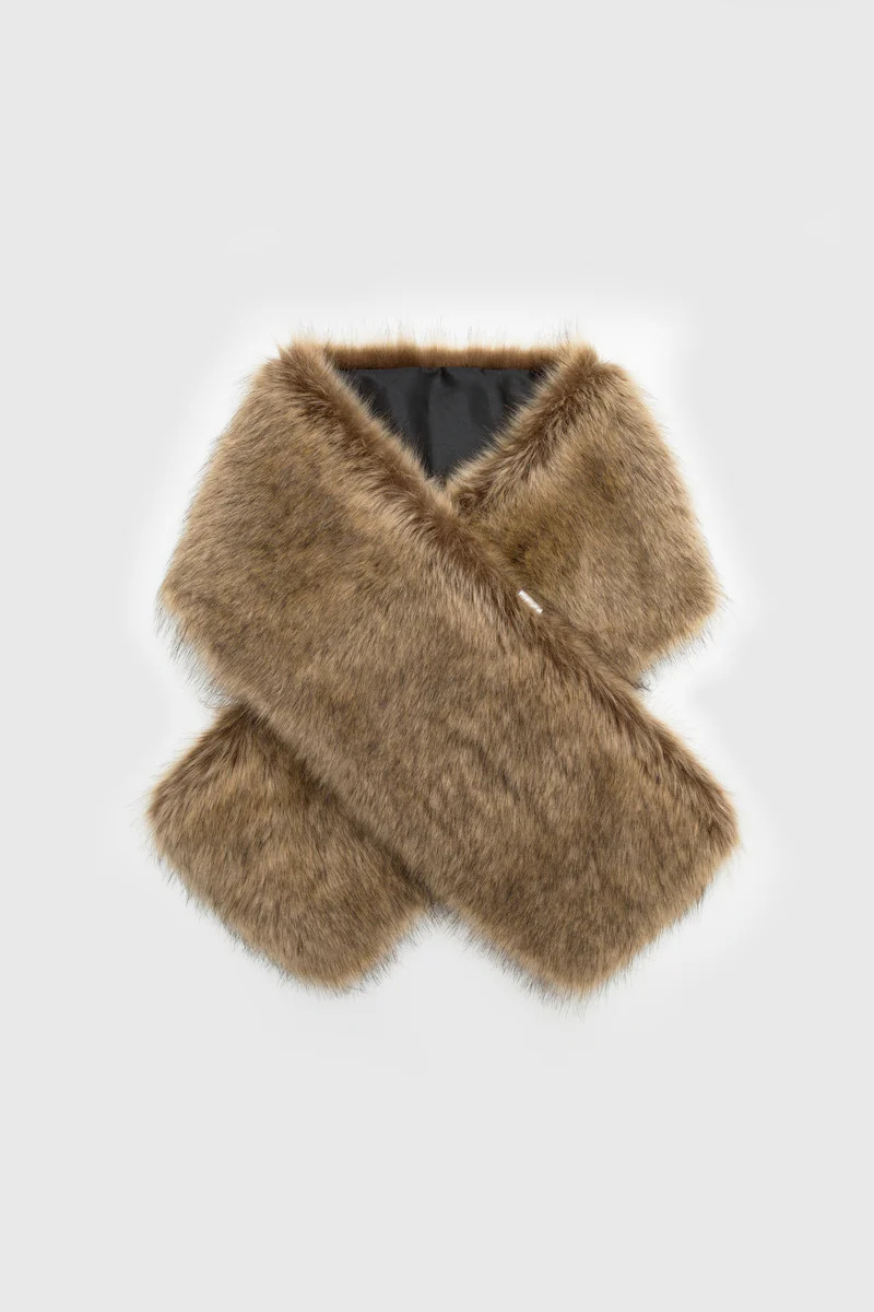 Shop 1920s Scarves - 1920s Faux Fur Shoulder Collar Wrap | BABEYOND | BABEYOND