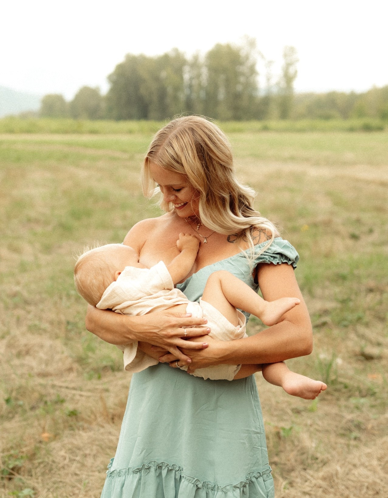 Dress for pictures. 
Wearing in size small. 

#LTKFamily #LTKFallSale #LTKFindsUnder50