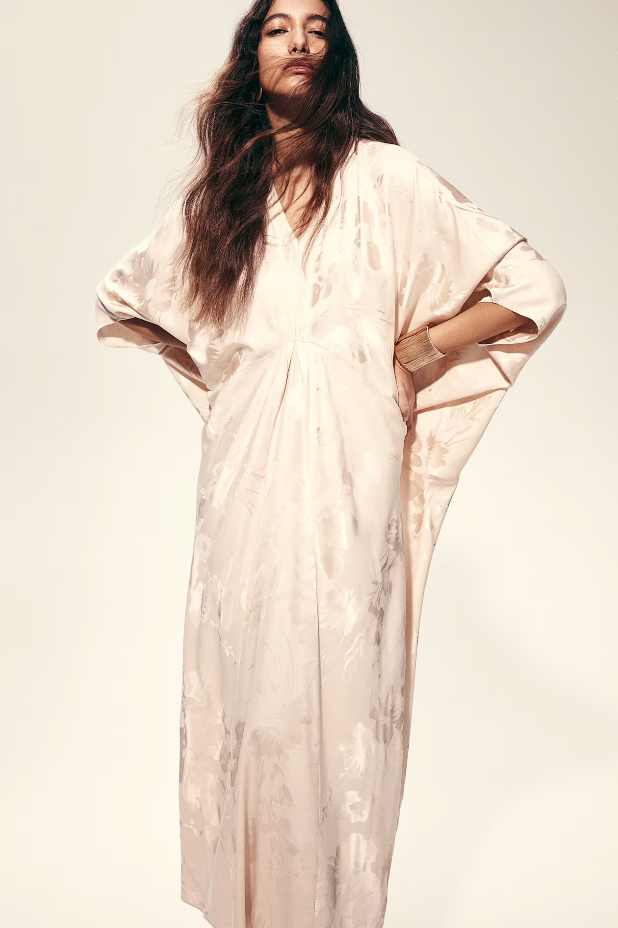Kaftankleid aus Jacquardstoff - Hellbeige - Ladies | H&M AT | H&M (DE, AT, CH, NL, FI)