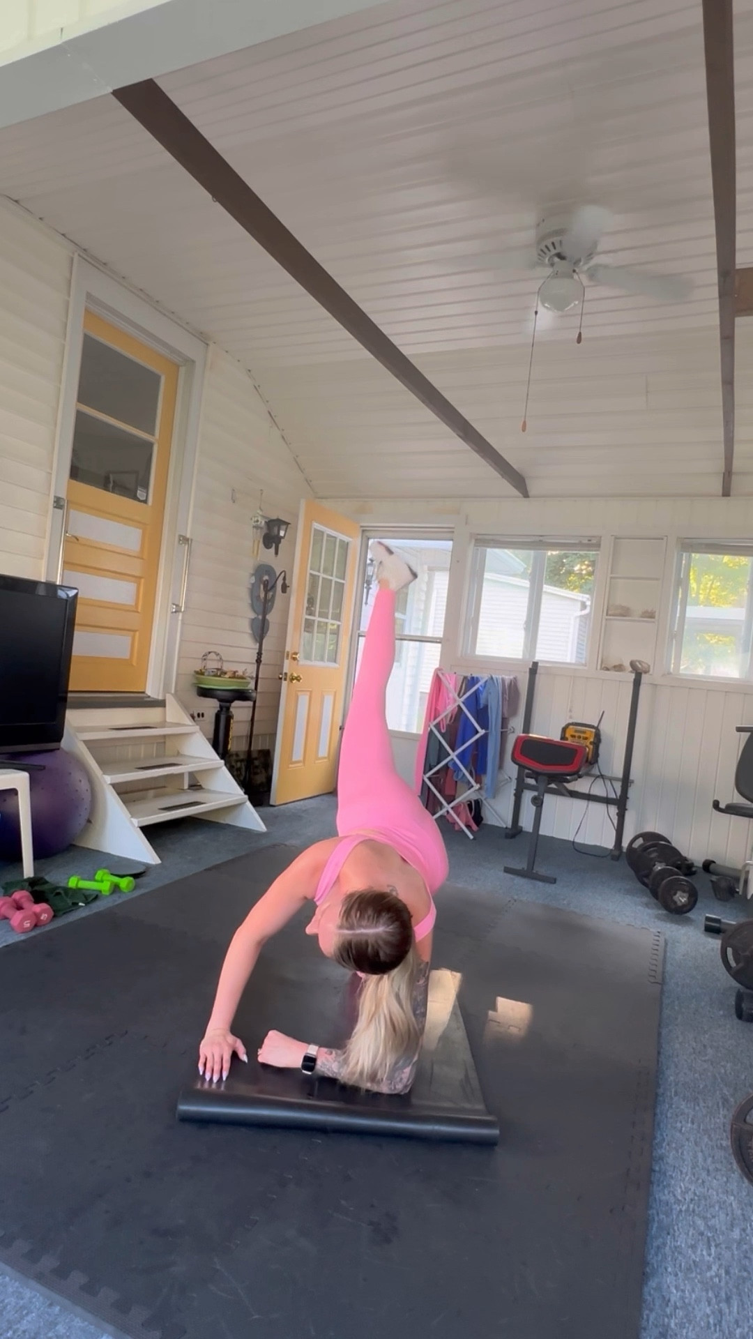 I loveeee a matching set, and love even more that this pink set from Target cost under $60.00  

#LTKFindsUnder100 #LTKActive #LTKFitness