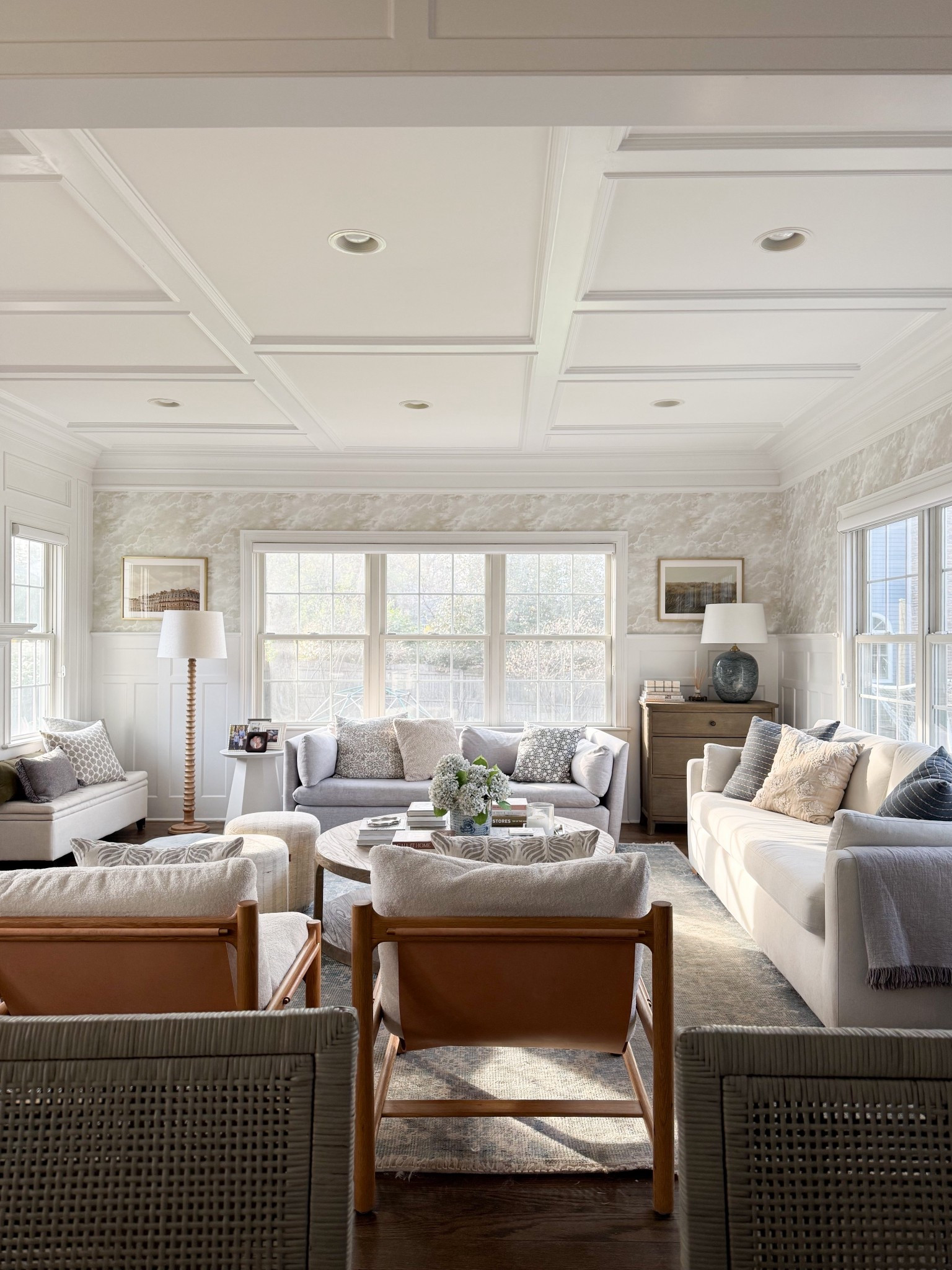 Weekend ready! I try to do a little home reset on Friday evenings so we can all wake up to a clean home (it’s more for me than for anyone else!!) Always worth it and just sends us into the weekend on the right foot. 

Linking my favorite spring candle, all of our living room furniture, our peel-and-stick wallpaper, a new spring vase that o love and the prettiest faux hydrangea you’ll ever see! 

#LTKmorningroutine #LTKHome #LTKSaleAlert