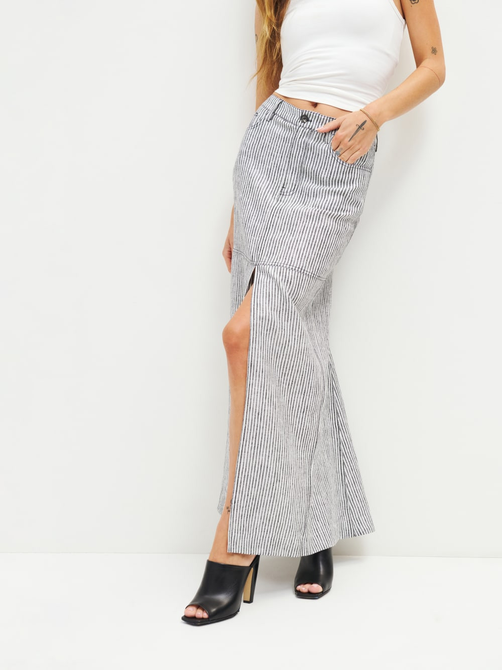 Tazz Maxi Linen Skirt | Reformation (Global)