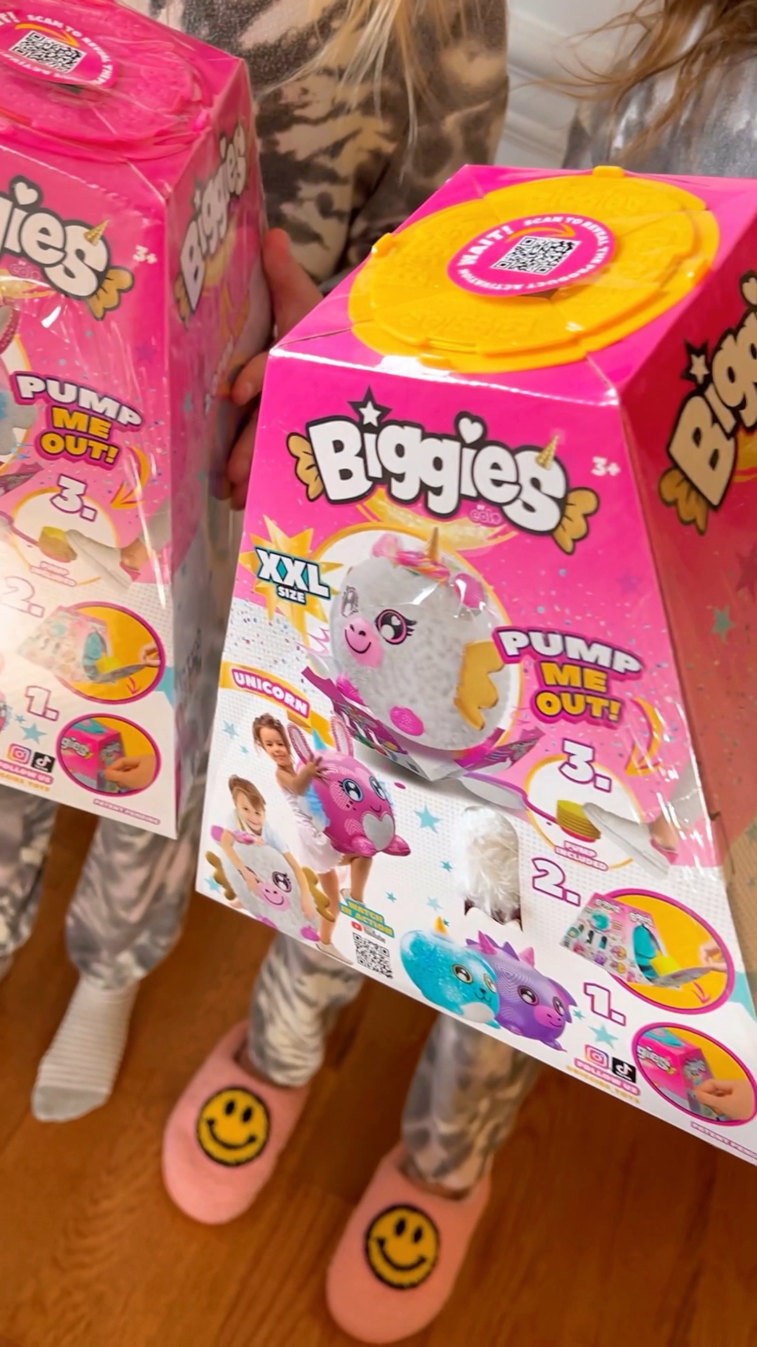 AD Big fun with Biggies!
BIGGIES are super-sized, super-soft mega plushies that  come to life right before your eyes! They grow and grow until they become giant, huggable bouncy balls that are full of XXL fun!


Kids. Toys. New. Gift ideas. Amazon finds. Toddler. Play. Plush  unboxing. Hot toy  



#LTKGiftGuide #LTKKids #LTKVideo