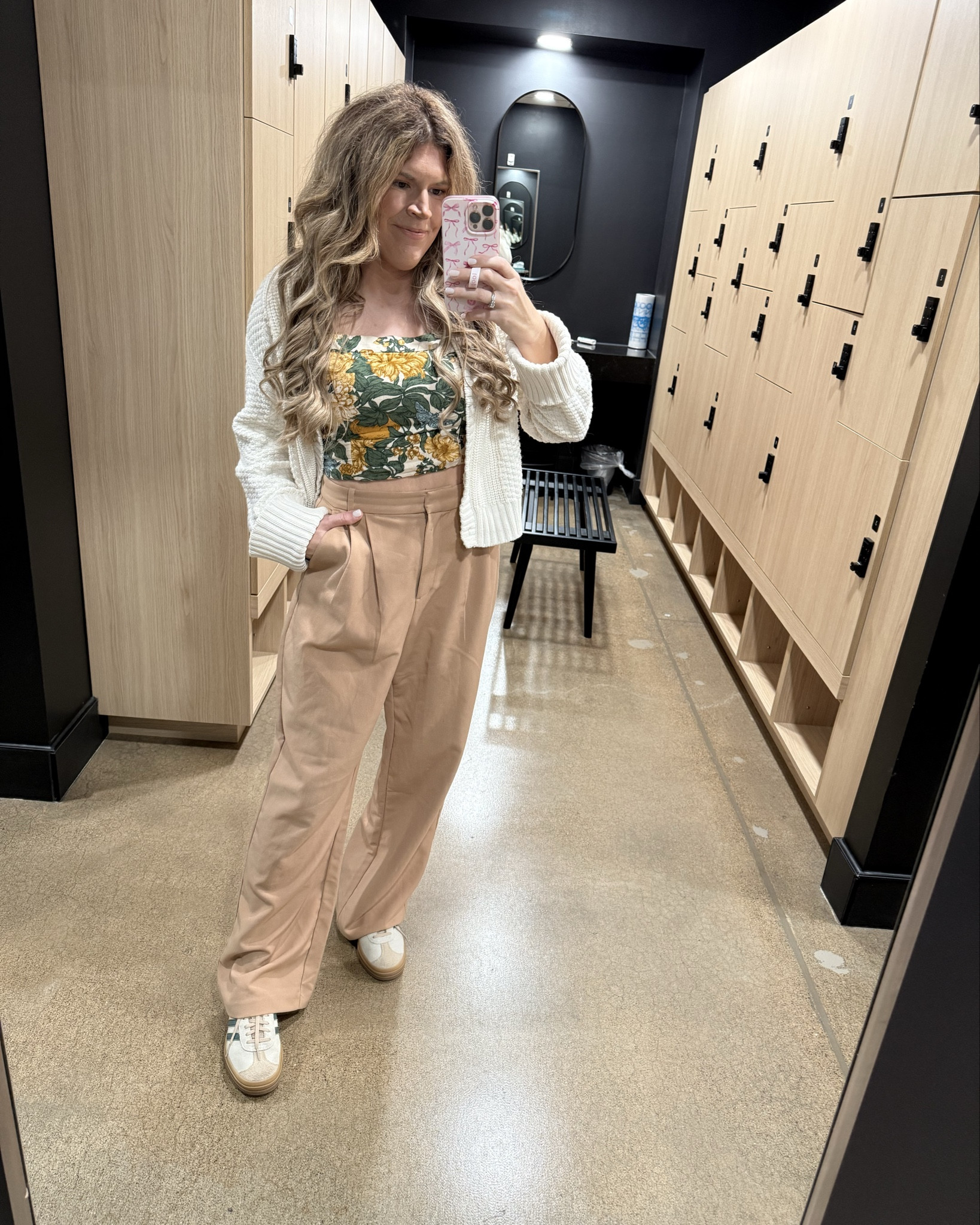 Loving these travel trousers for spring. & 2 of my fave stores carry them! 

#LTKStyleTip #LTKSpringSale #LTKSaleAlert