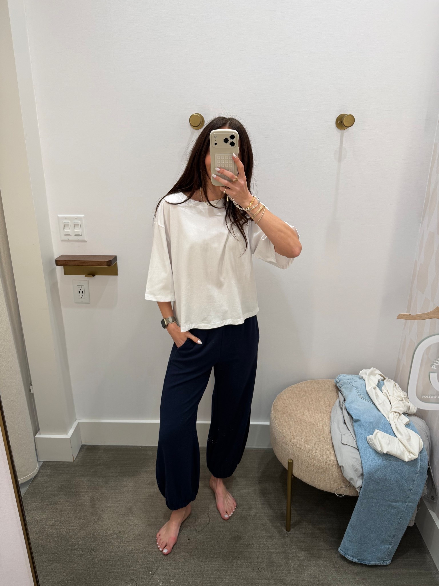 X in tee, s in joggers 

#LTKootd #LTKdayinmylife #LTKgrwm