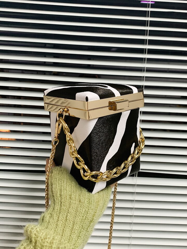 Mini Zebra Striped Pattern Chain Box Bag | SHEIN