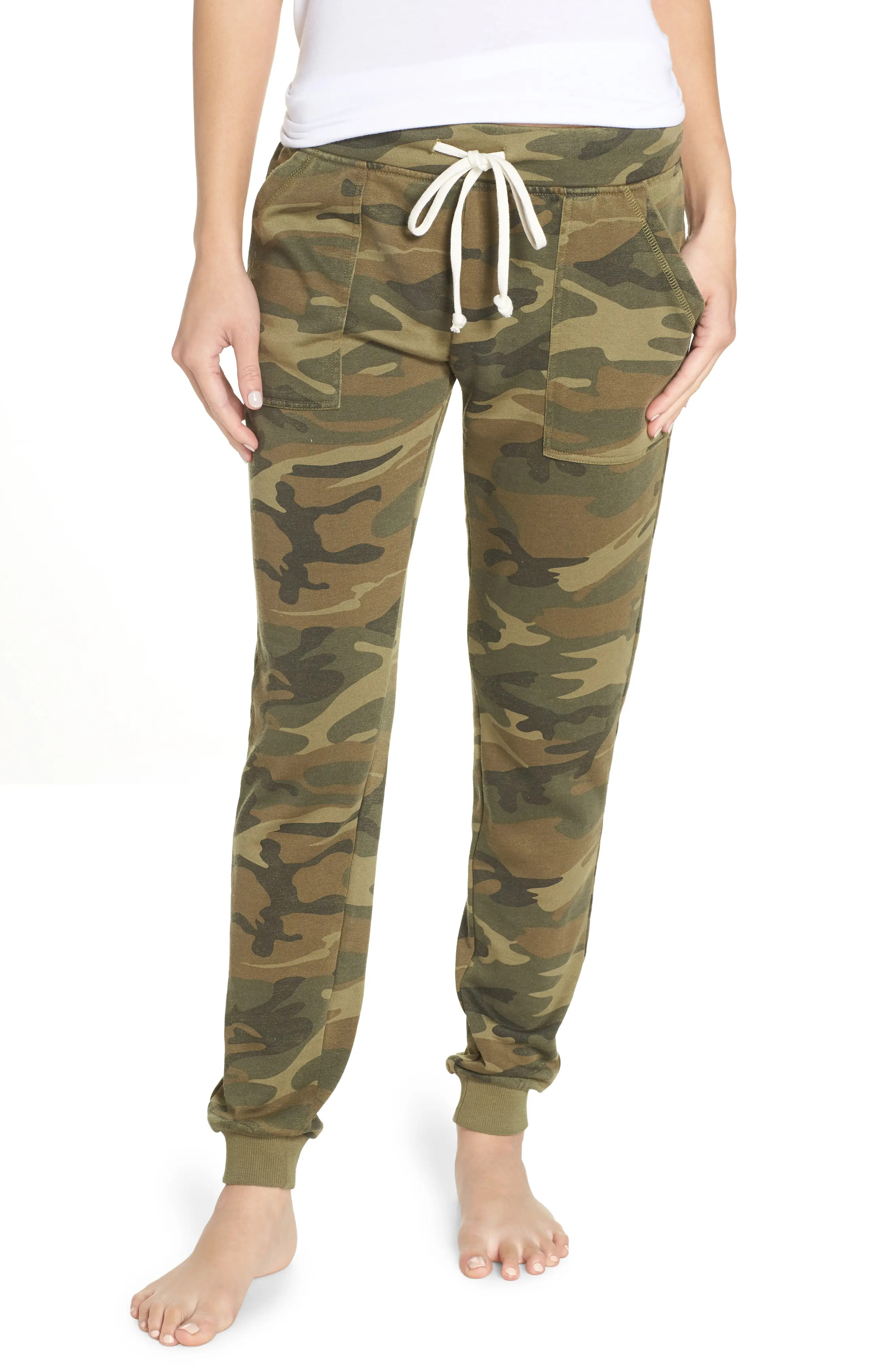 Women's Alternative Long Weekend Camo Lounge Pants, Size Medium - Green | Nordstrom