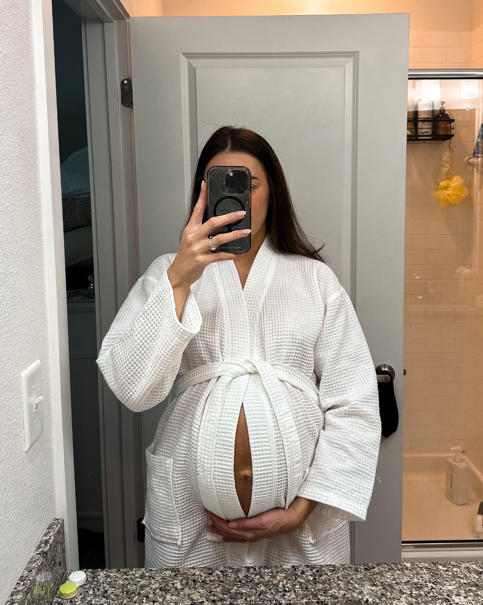 Post-shower comfort, pregnancy edition✨

This Amazon  robe has truly grown with me (well…my bump 😅) - cozy, stretchy, and perfect for those very pregnant days. 

// pregnancy style // bump style // third trimester // waffle robe // Amazon finds // loungewear // affordable finds // 

#LTKBump #LTKootd #LTKgrwm
