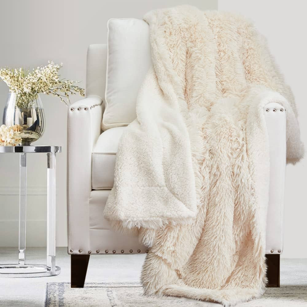 The Connecticut Home Company Throw Blanket, Soft Plush Reversible Shag and Sherpa, Warm Thick Thr... | Amazon (US)