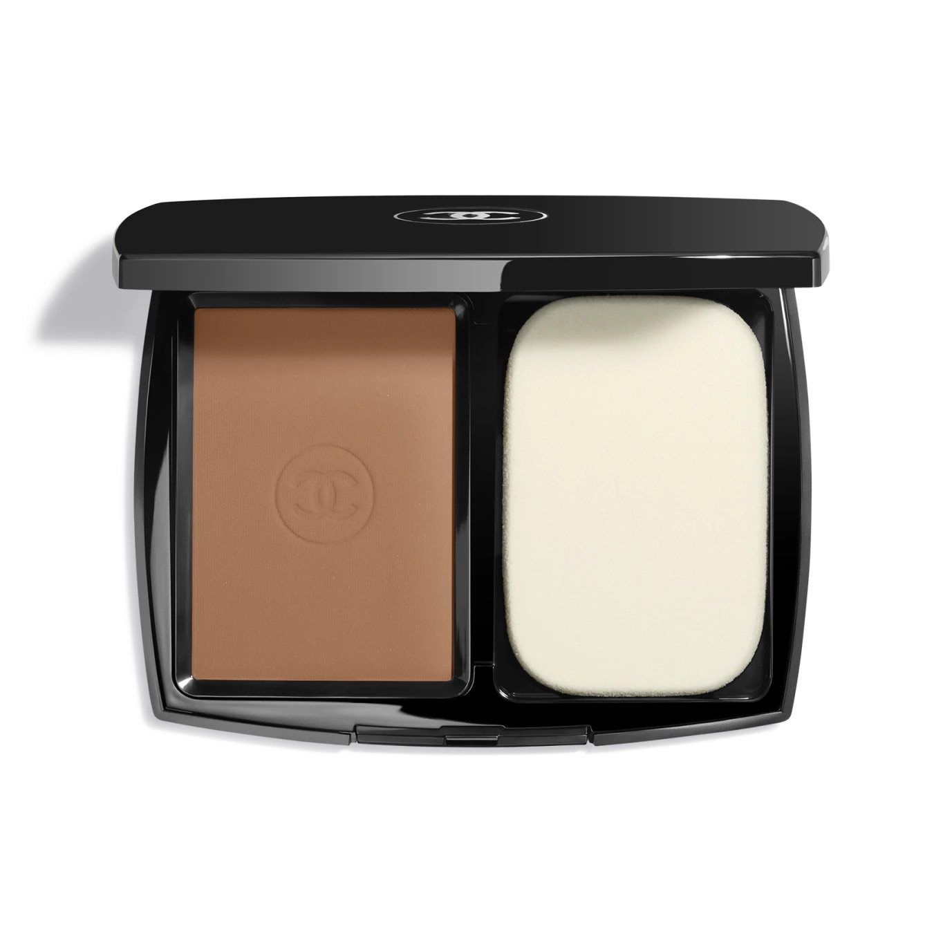 ULTRA LE TEINT

            
            Ultrawear All-Day Comfort Flawless Finish Compact Founda... | Chanel, Inc. (US)