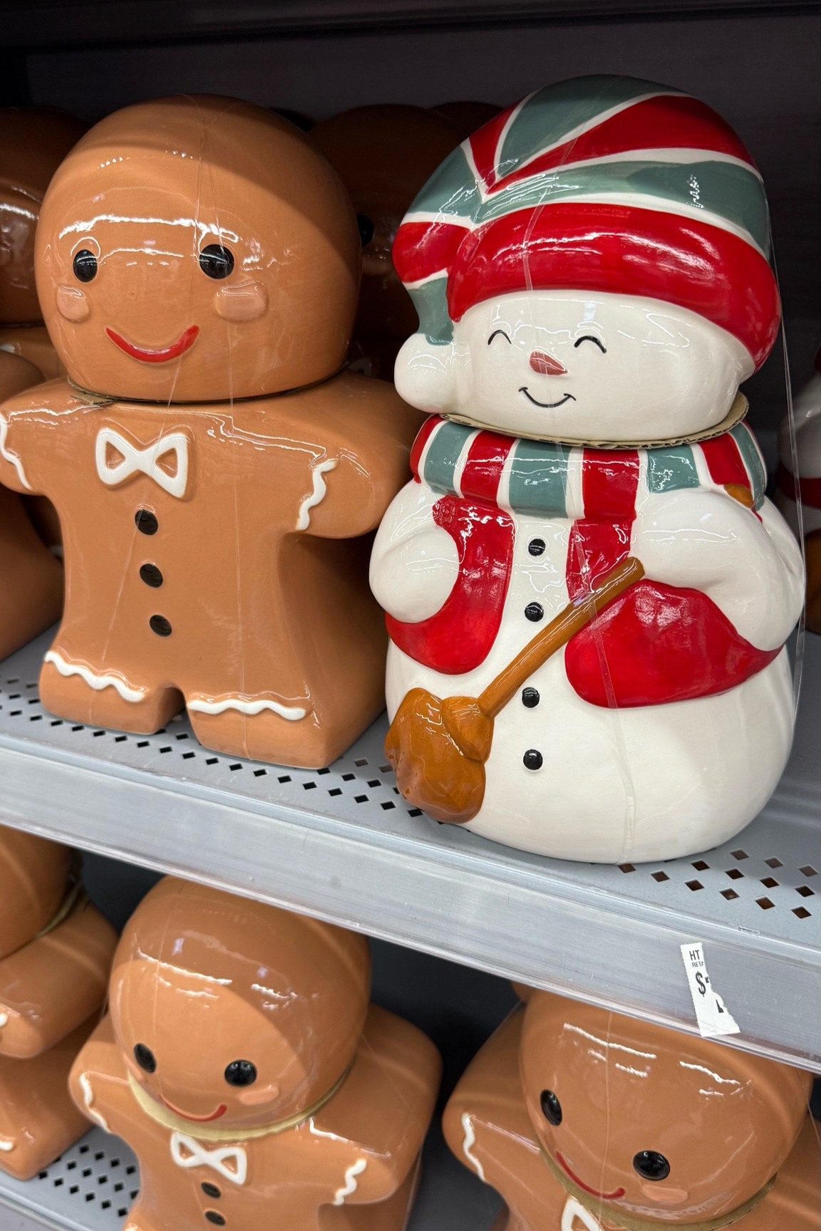 These holiday cookie jars are too cute to pass up! 🎄🍪 Choose from an adorable gingerbread or snowman style—both are under $10 and perfect for storing your holiday treats. I also linked a Santa one and gingerbread house! These are a festive addition to your kitchen or a great gift idea that won’t break the bank! 🎅❄️ #HolidayKitchenDecor #CookieJarGoals #BudgetFriendlyFinds #HolidayFinds

#LTKHoliday #LTKFamily #LTKSeasonal