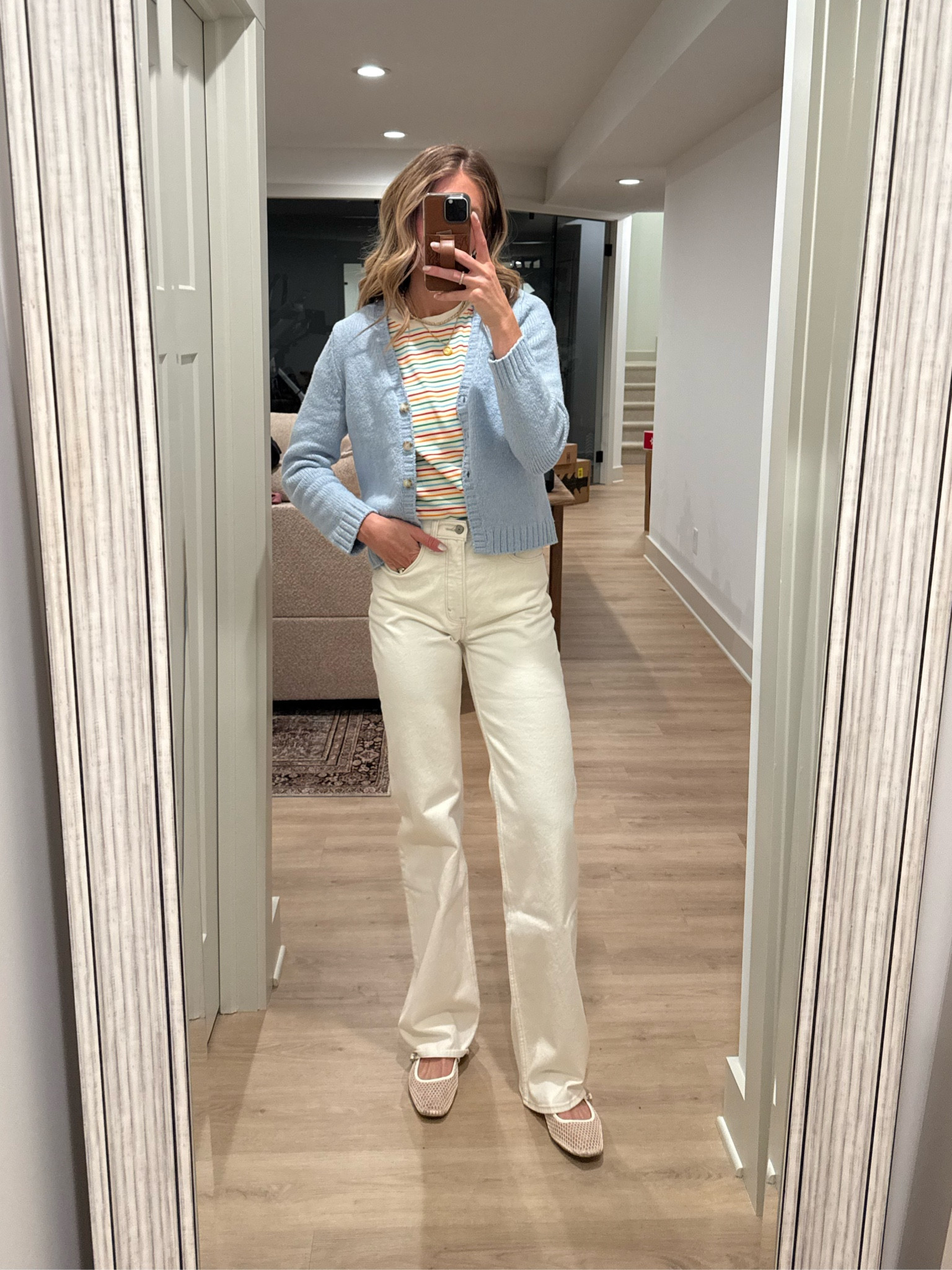 Small in tops
Wearing my true size in 27 x-long in jeans 
Jewelry is 20% off with TALLBLONDE20