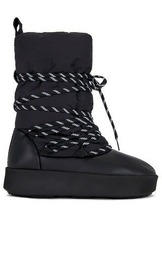Sbuffo Boot in Black | Revolve Clothing (Global)