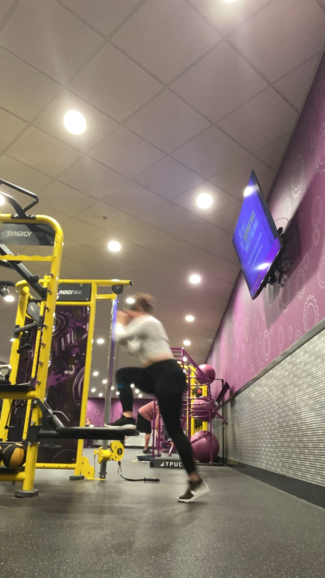 Kicking off the after Christmas slump with a Burn App workout. This is the perfect app for those wanting to start on their workout journey - with audio-free video tutorials and guided workouts. 

#LTKFamily #LTKActive #LTKFitness