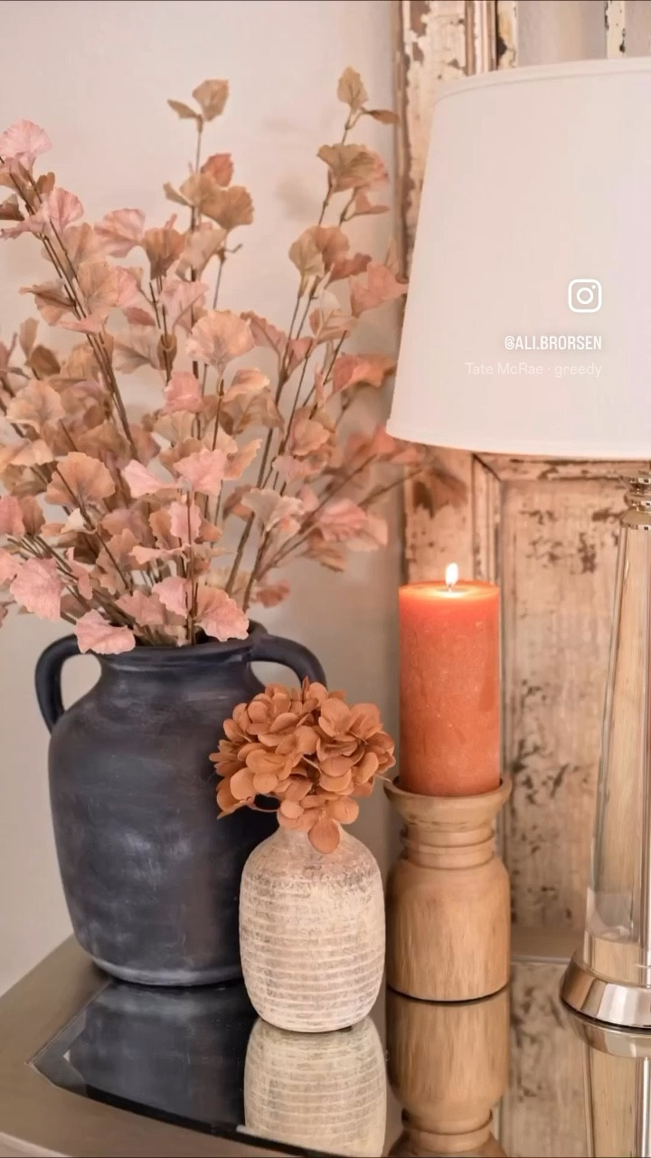 I’m definitely ready for fall, but since October is almost here it might be time to add some spooky touches to the fall decor 🍂🕷️
Shop this post via my LTK shop. Link in bio :)

#fall #fallvibes #spookyseason #falldecor #falldesign

#LTKHoliday #LTKhome #LTKSeasonal