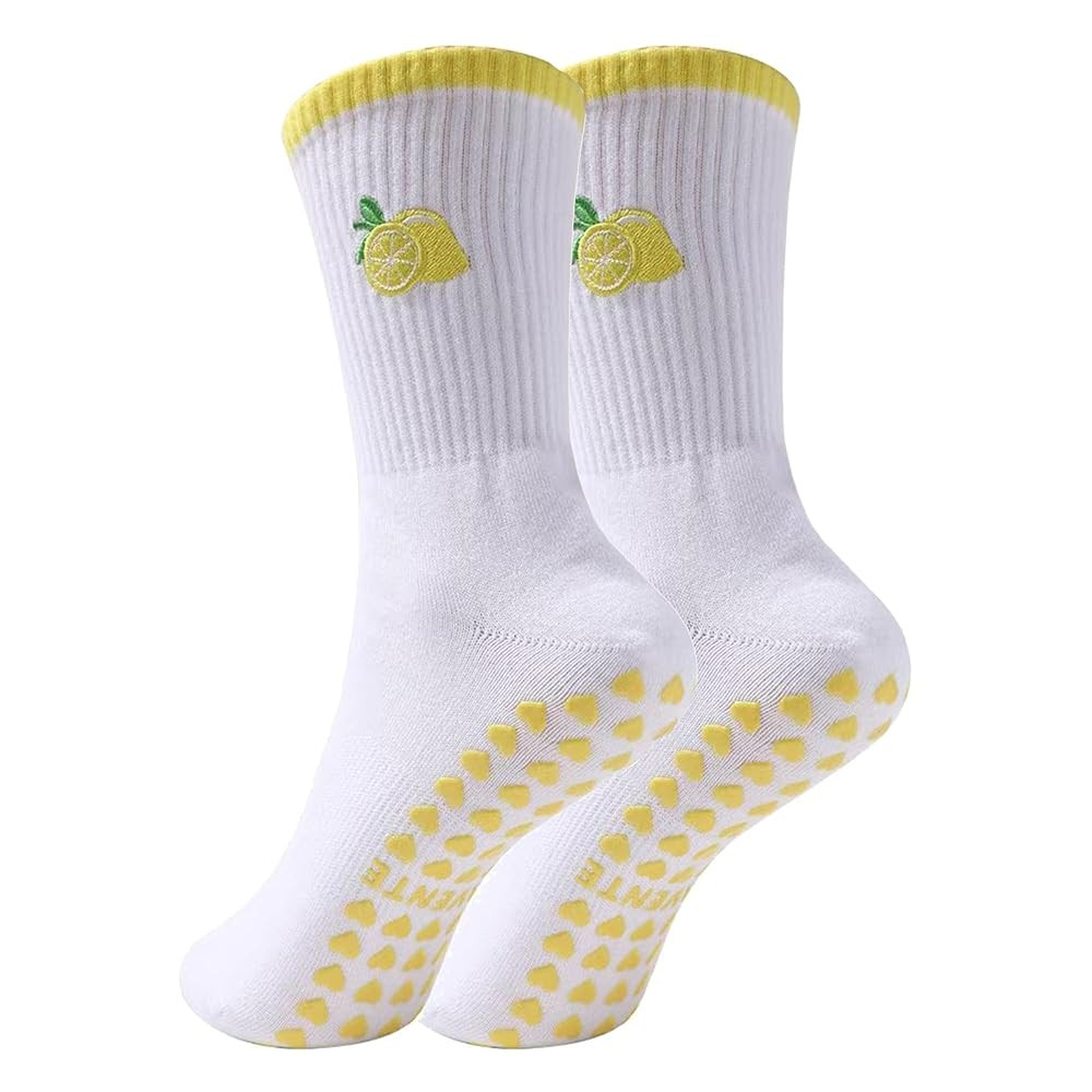 Pilates Socks with Grips for Women,Cute Grippy Barre Ballet Non Slip Yoga Socks for Hospital Work... | Amazon (US)