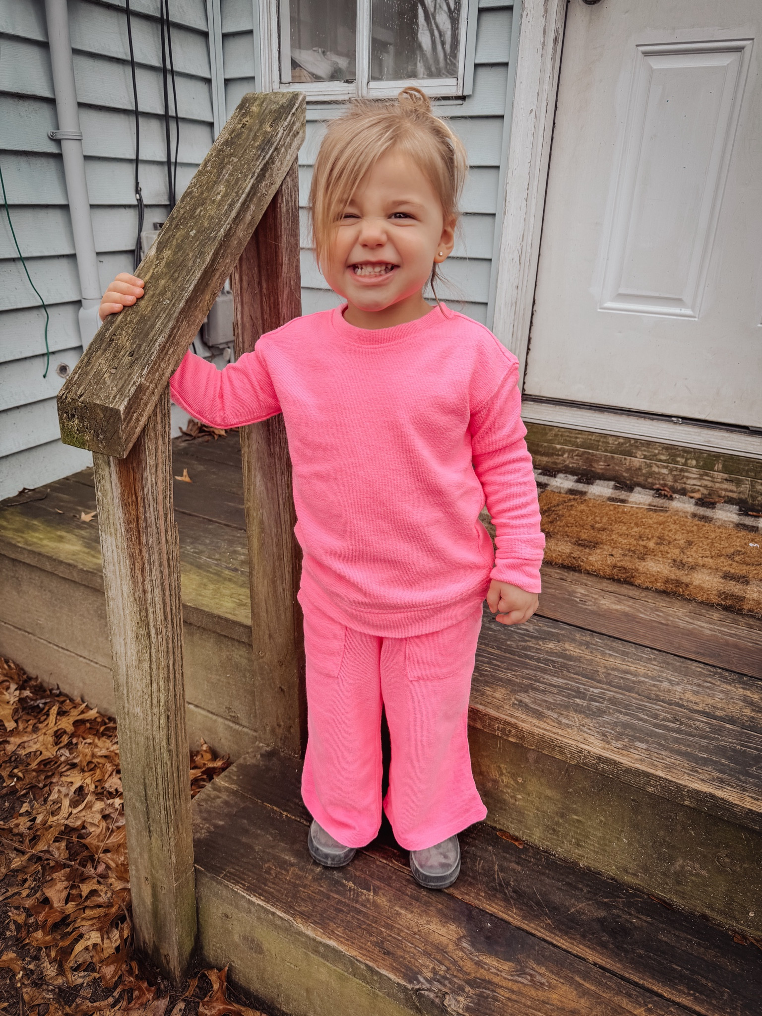 This set with the wide leg bottoms is precious 💕

You can buy the pieces separately and available in tie dye. 

You can also choose between the wide leg pants and shorts. 

100% worth the buy

Hadley is 2.5 y/o
36” | 31lbs
Wearing a 4T

#LTKfamily #LTKkids #LTKstyletip