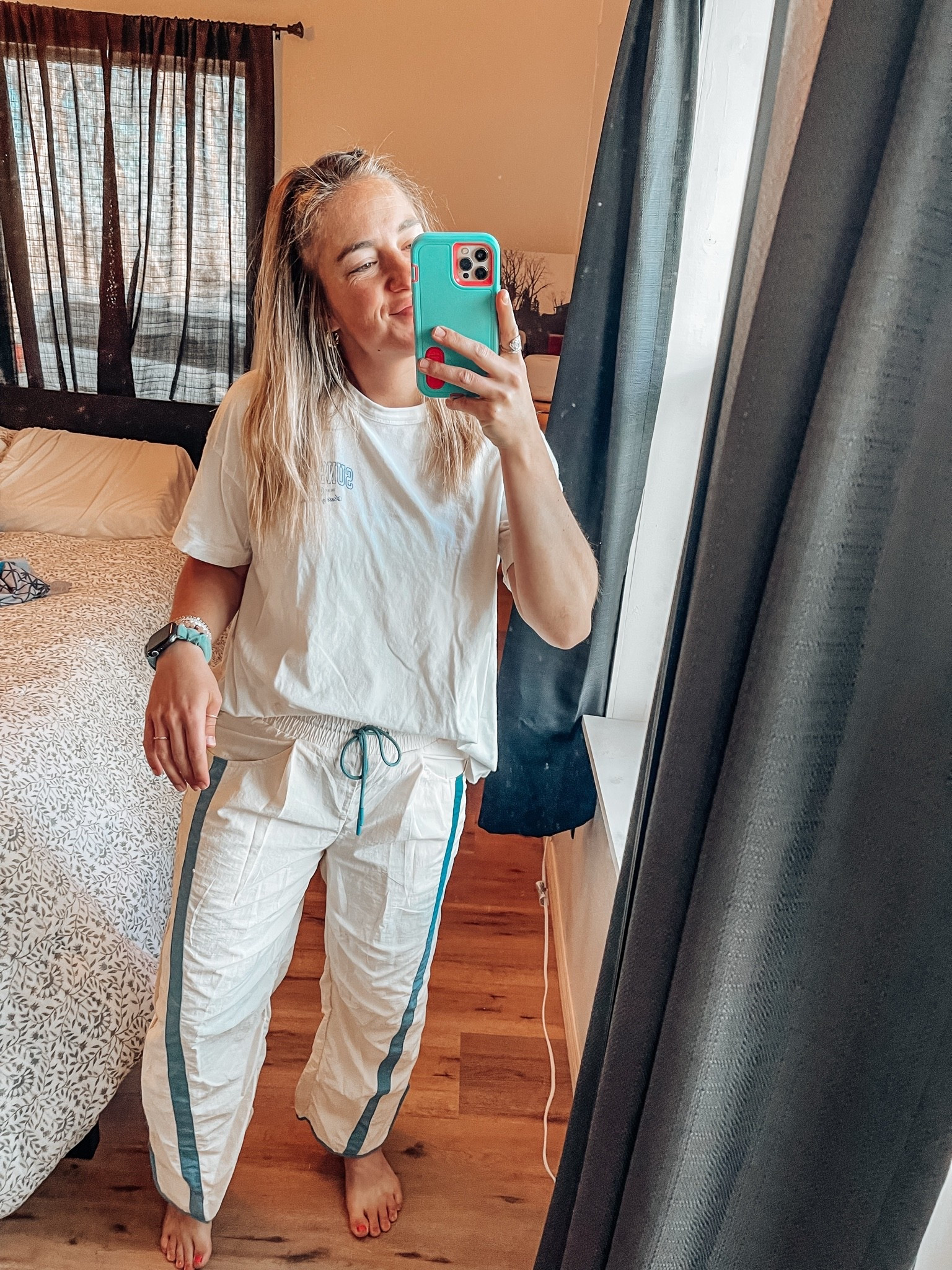 Mama style
Mom style
Postpartum style
Postpartum outfit 
Casual outfit 
Comfy outfit 
Everyday outfit 
Everyday casual outfit 
Track pants
Track pants outfit 
Simple outfit
Summer outfit 
Outfit for summer

#LTKootd #LTKmomlife