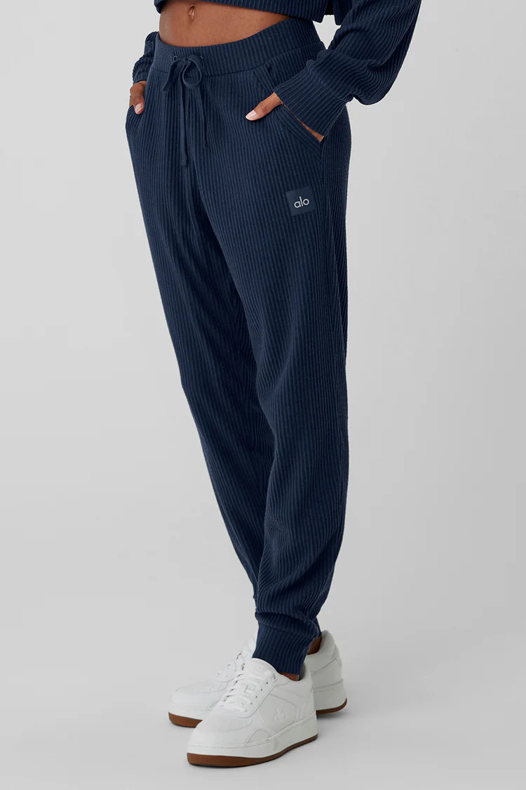 $108 | Alo Yoga (US)