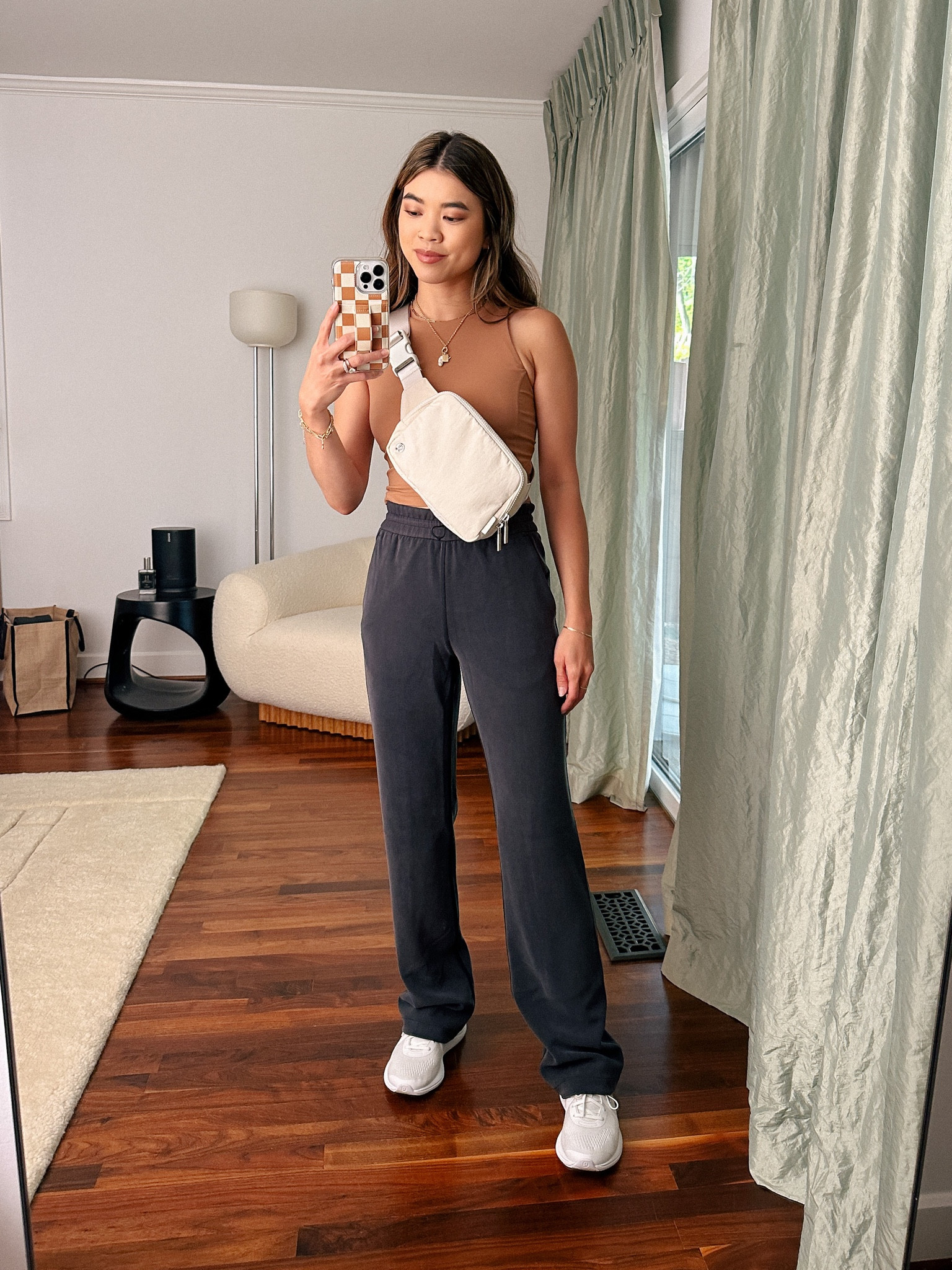 The softstreme sweats from Lululemon in black are actually more of a washed grey. Wearing a size 2. 


#springoutfits #activewear 

#LTKfit #LTKFind #LTKSeasonal