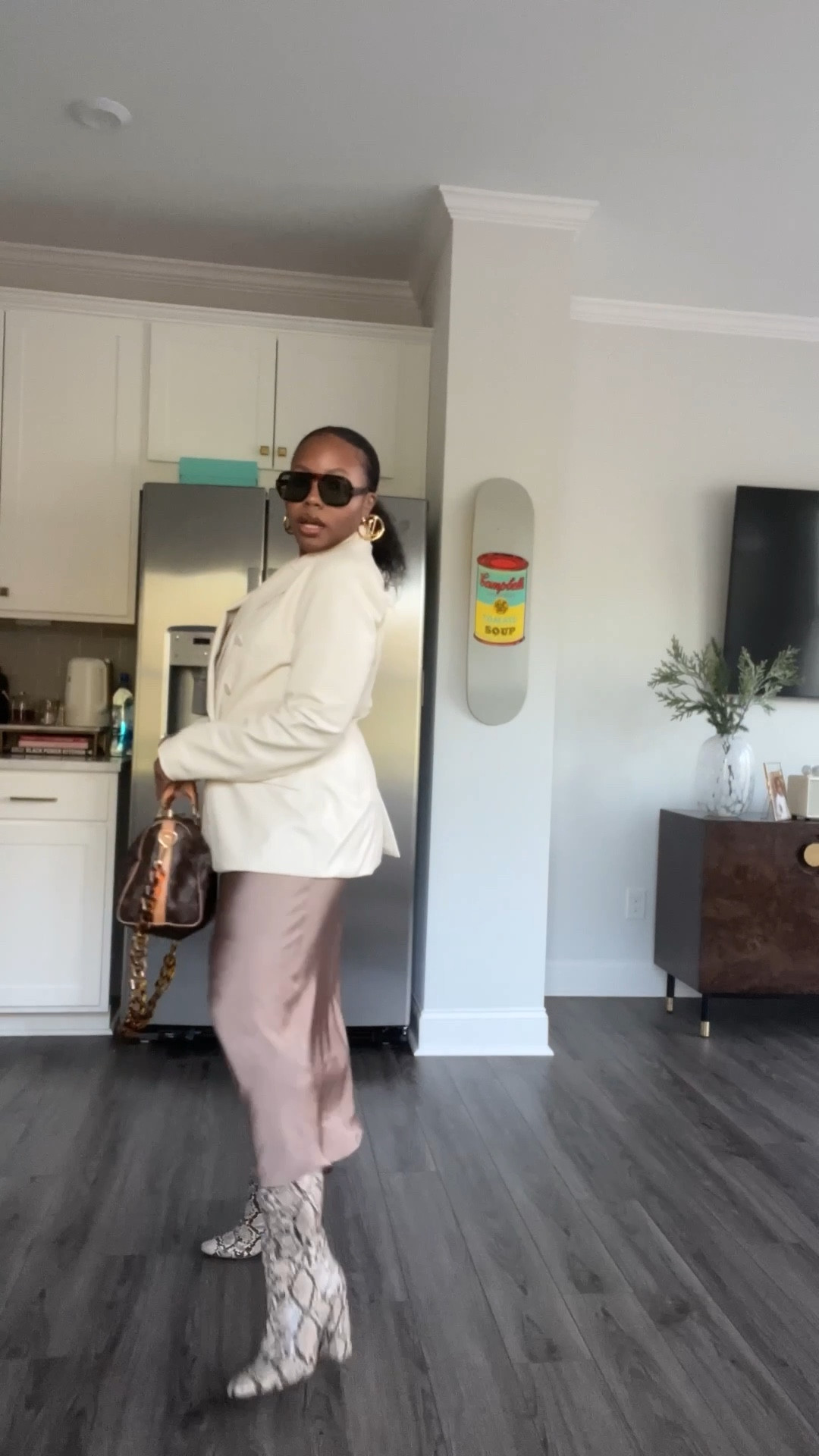 Happy hour tingsss. Love a satin skirthe's

#LTKMidsize #LTKPetite #LTKStyleTip