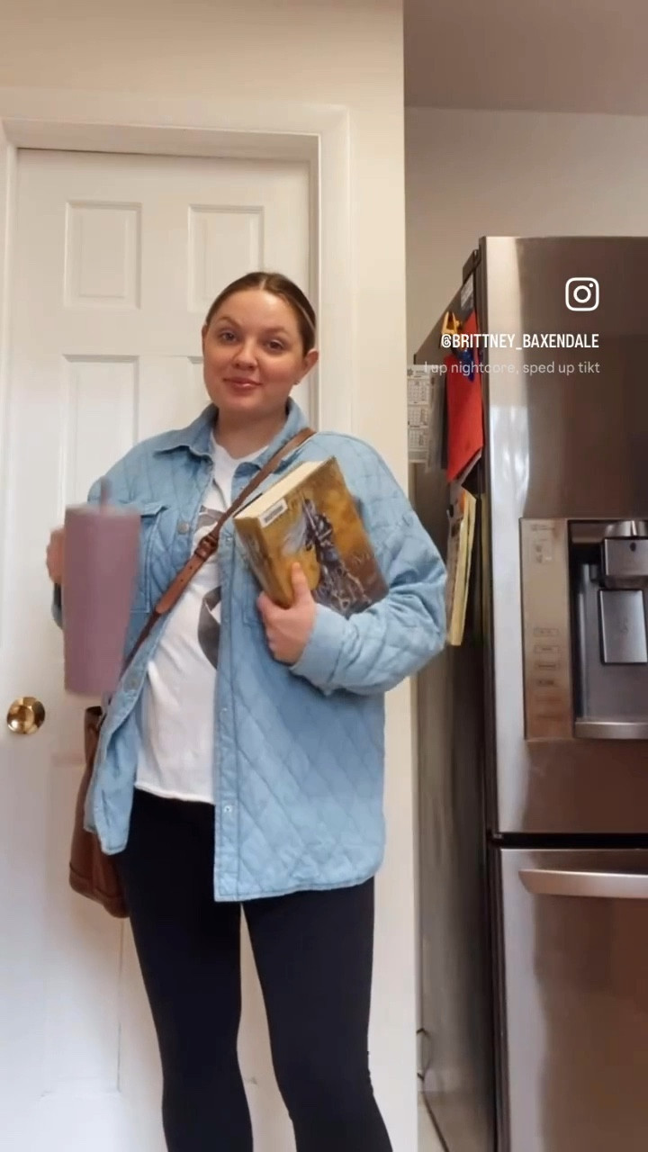 I snagged this free people inspired quilted jacket a few weeks back. And with the weather being so back and forth here in Michigan, I’m glad I did! Because I’ve been wearing it nonstop. I’ve been layering it with some of my favorite pregnancy friendly tops and leggings.

Speaking of leggings, my go to pair from @aerie are no longer being made with out a v…. Not ideal for pregnancy. So, I had to pivot and find a new favorite pair. I’ve been trying out a pair from amazon, and so far I really love them. They have a little bit more “compression” or support that the real me style from aerie. 





#LTKStyleTip #LTKWatchNow #LTKBump