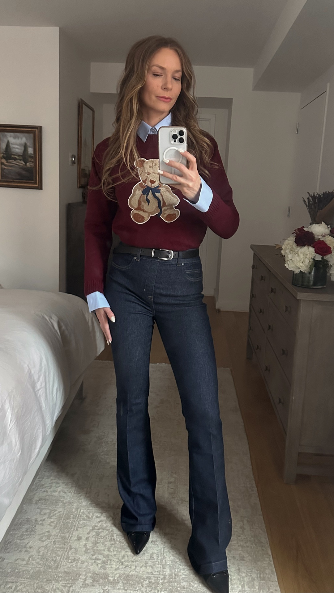 Flattering flare jeans for tall girls 👌
Stretchy, high waist and make your legs look a mile long 🫶
Wearing size M, tall

#LTKTall #LTKGiftGuide #LTKSaleAlert