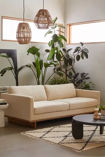 Kinsley Platform Sofa | Urban Outfitters (US and RoW)