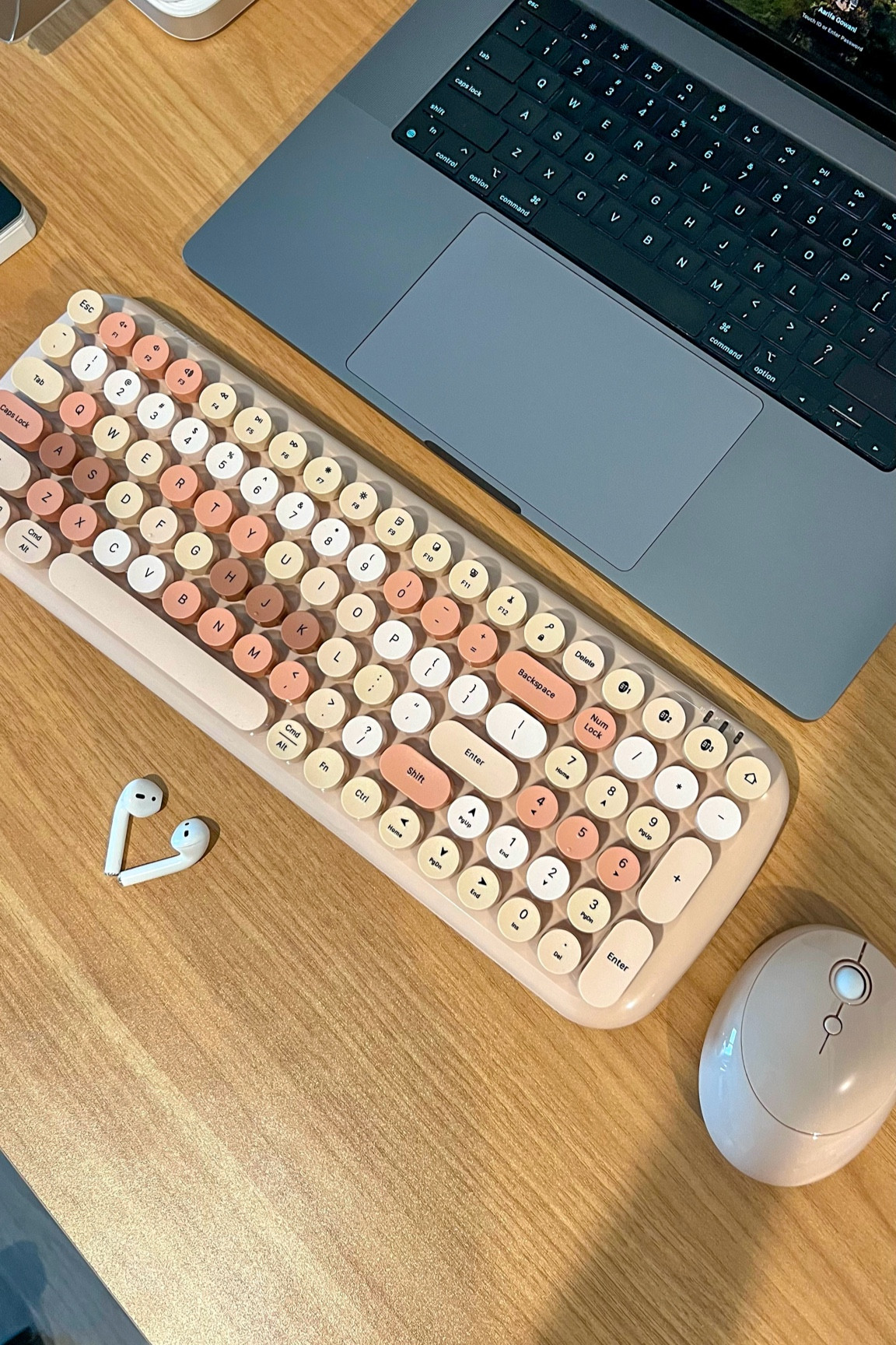 Desk setup #LTKsalealert #LTKhome

#LTKGiftGuide