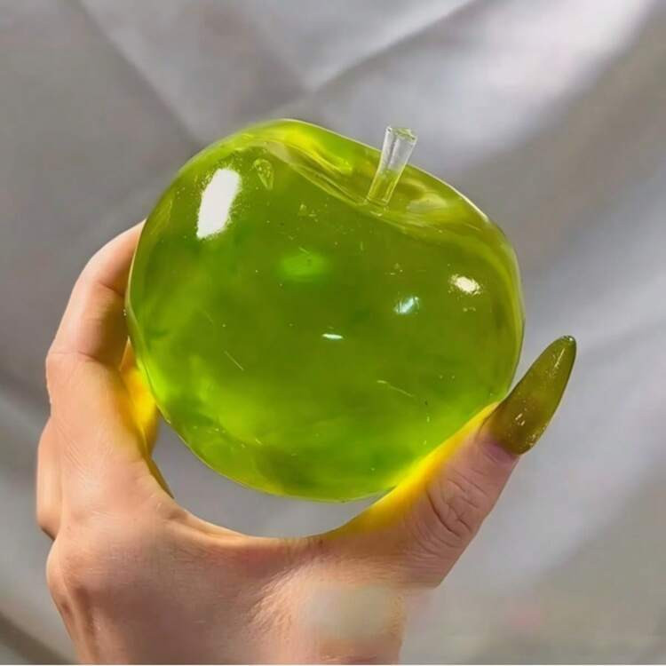 Squishy apple  | SHEIN