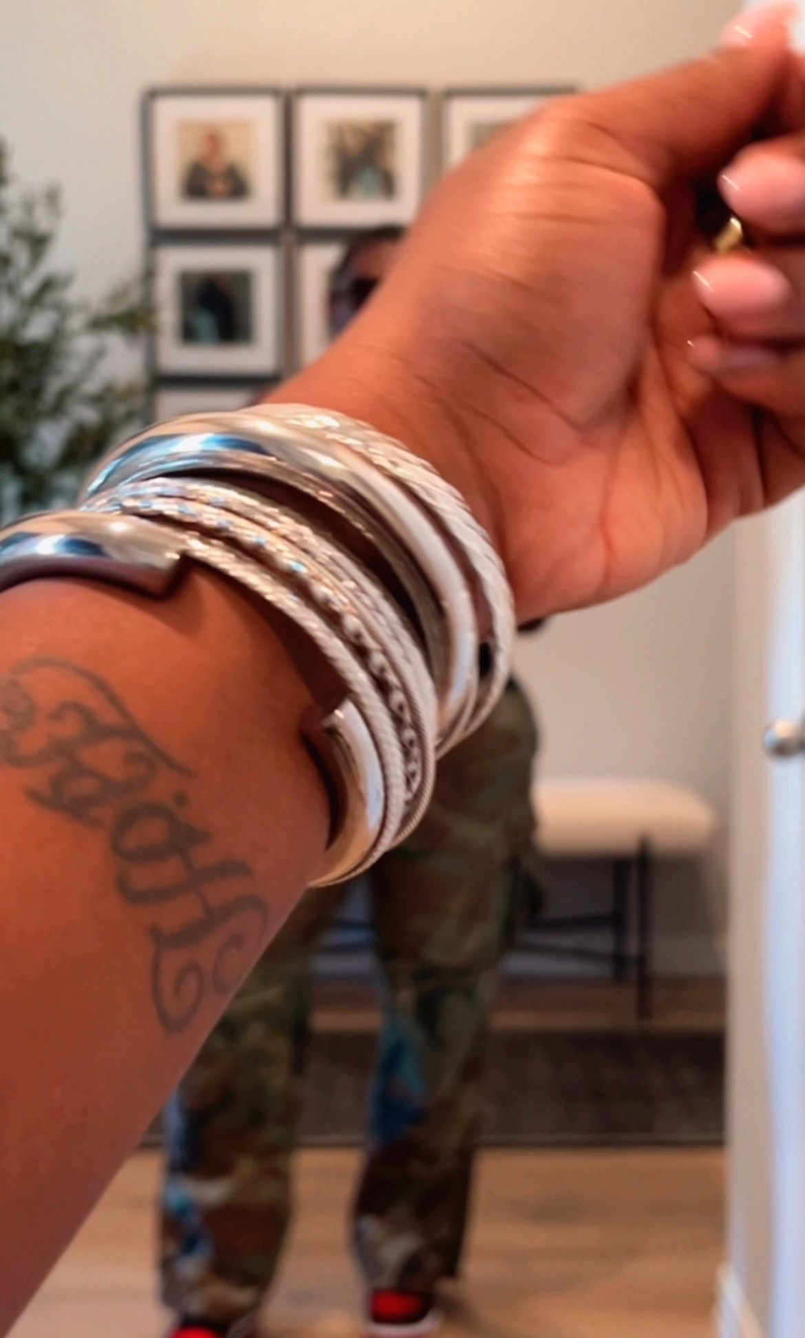 I've been all about silver accessories lately 

#LTKStyleTip #LTKOver40 #LTKBeauty