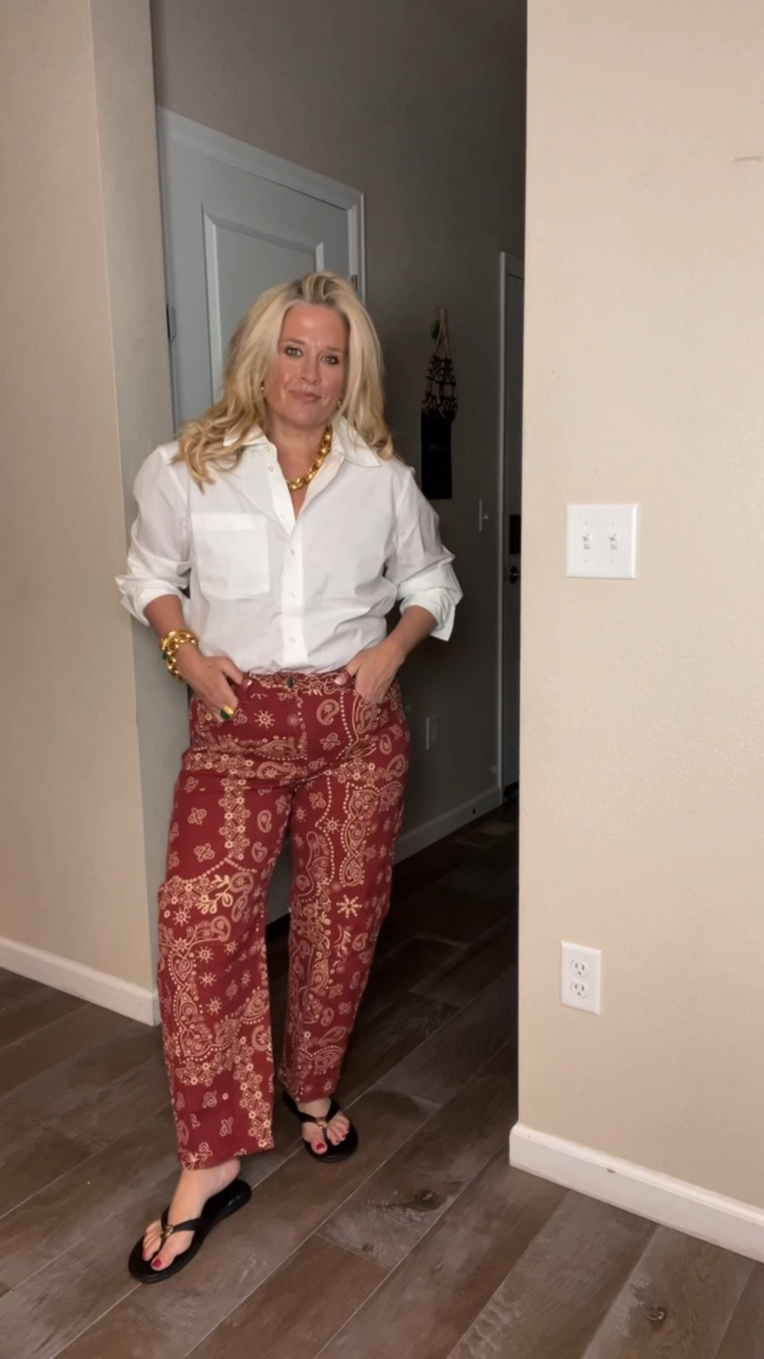 ✨Tap the bell, save and ❤️ start here over 40 fashion, midlife style, midsize fashion and luxury looks for less.  

Early fall outfit, bandana red barrel jeans from Amazon fit great! Wearing large (size up if in between sizes.) 

👑 Helping you look good, feel good.-Lindsey Denver   Check back daily for belly-friendly style, confidence, and Outfit Physics™.

#LTKOver40 #LTKMidsize #LTKPlusSize

Comment SHOP below to receive a DM with the link to this post on my LTK ⬇ https://liketk.it/6lvEq

#LTKOver40 #LTKMidsize #LTKPlusSize