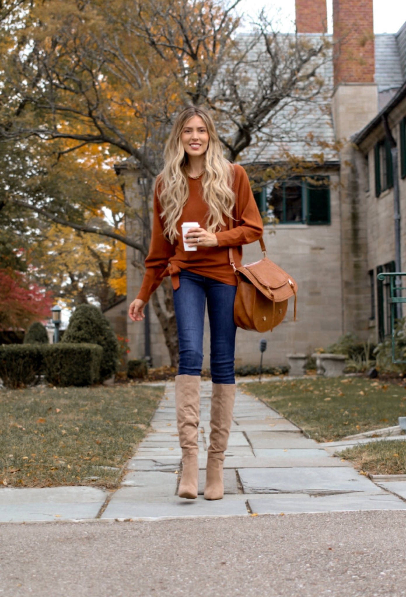 Cozy fall sweater outfit 

#LTKSeasonal #LTKstyletip #LTKHoliday