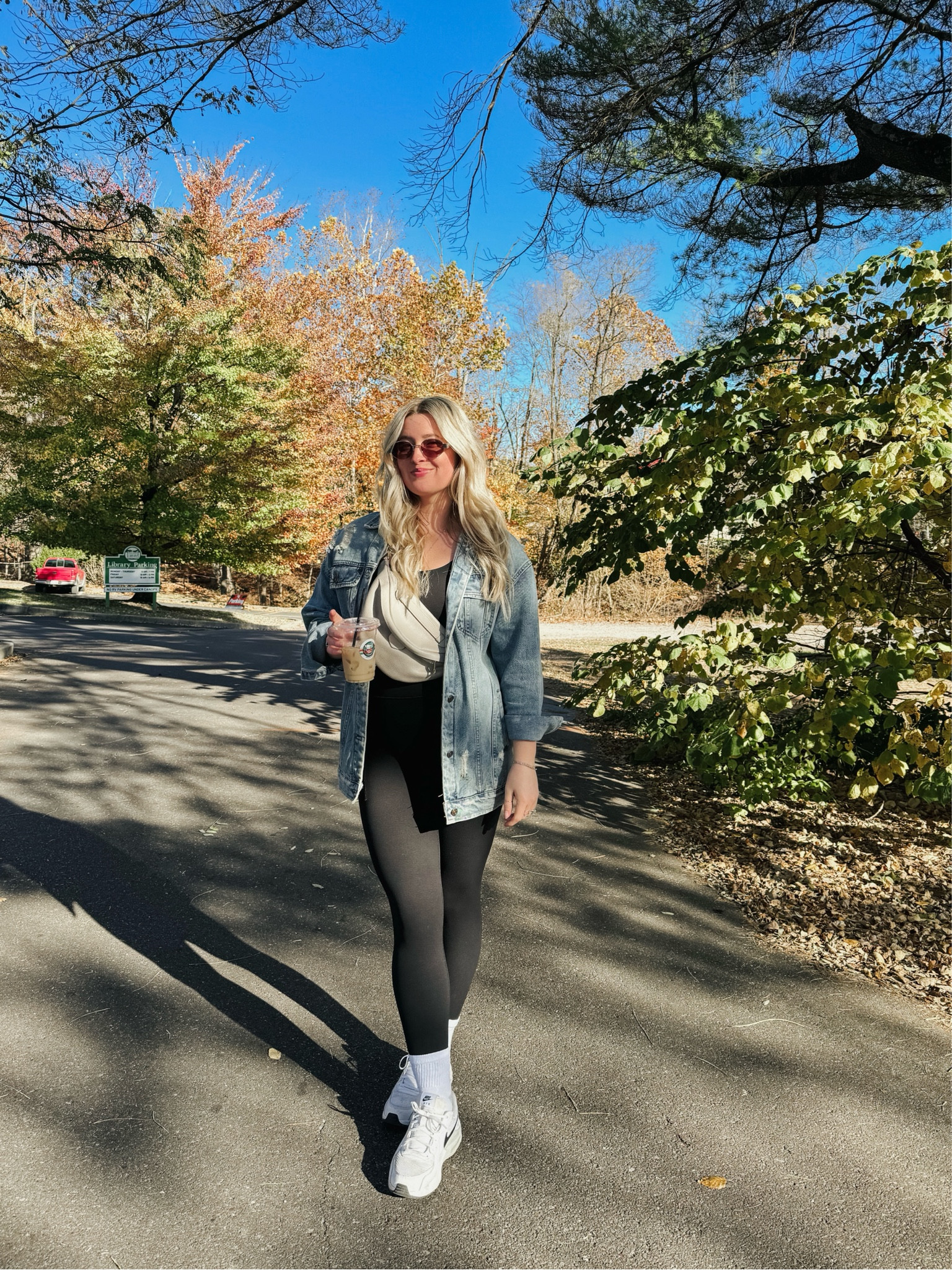 The perfect fall fit 🍂🧡

This jean jacket is oversized and is perfect to wear as intended or around your waist if you get hot. I also stuck to my true size medium in the jumpsuit for a perfect fit!

#LTKFindsUnder100 #LTKTravel #LTKActive