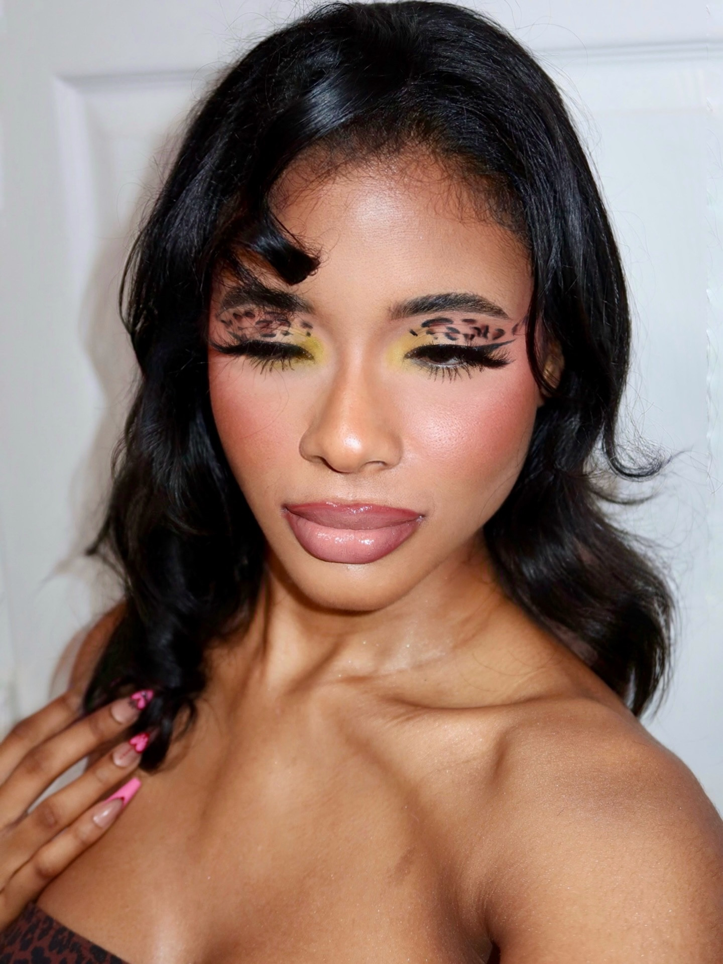 cheetah print eyes 🐾 🐆 

@iliabeauty black eyeliner & brown pencil liner 
@yslbeauty brown mascara 
@lillylashes miami flare 
@blendbunnycosmetics blends palette 

#animalprint #eyemakeup