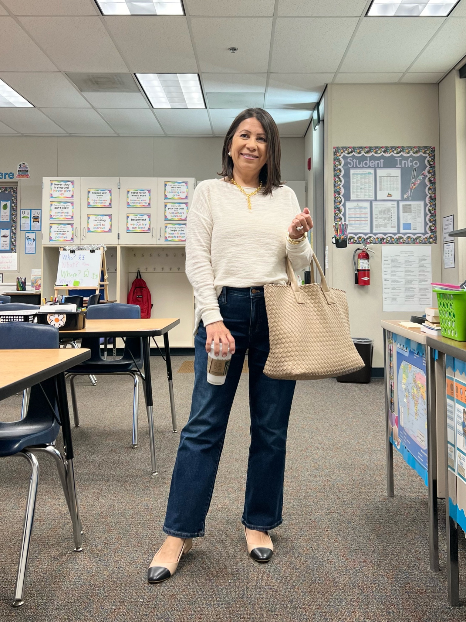 Neutral teacher outfit 🪴


neutral outfits | spring outfits | Madewell jeans | petite jeans | petite fashion | cap toe flats | woven tote bag | work tote bag | teacher style  

#LTKworkwear #LTKstyletip #LTKxMadewell
